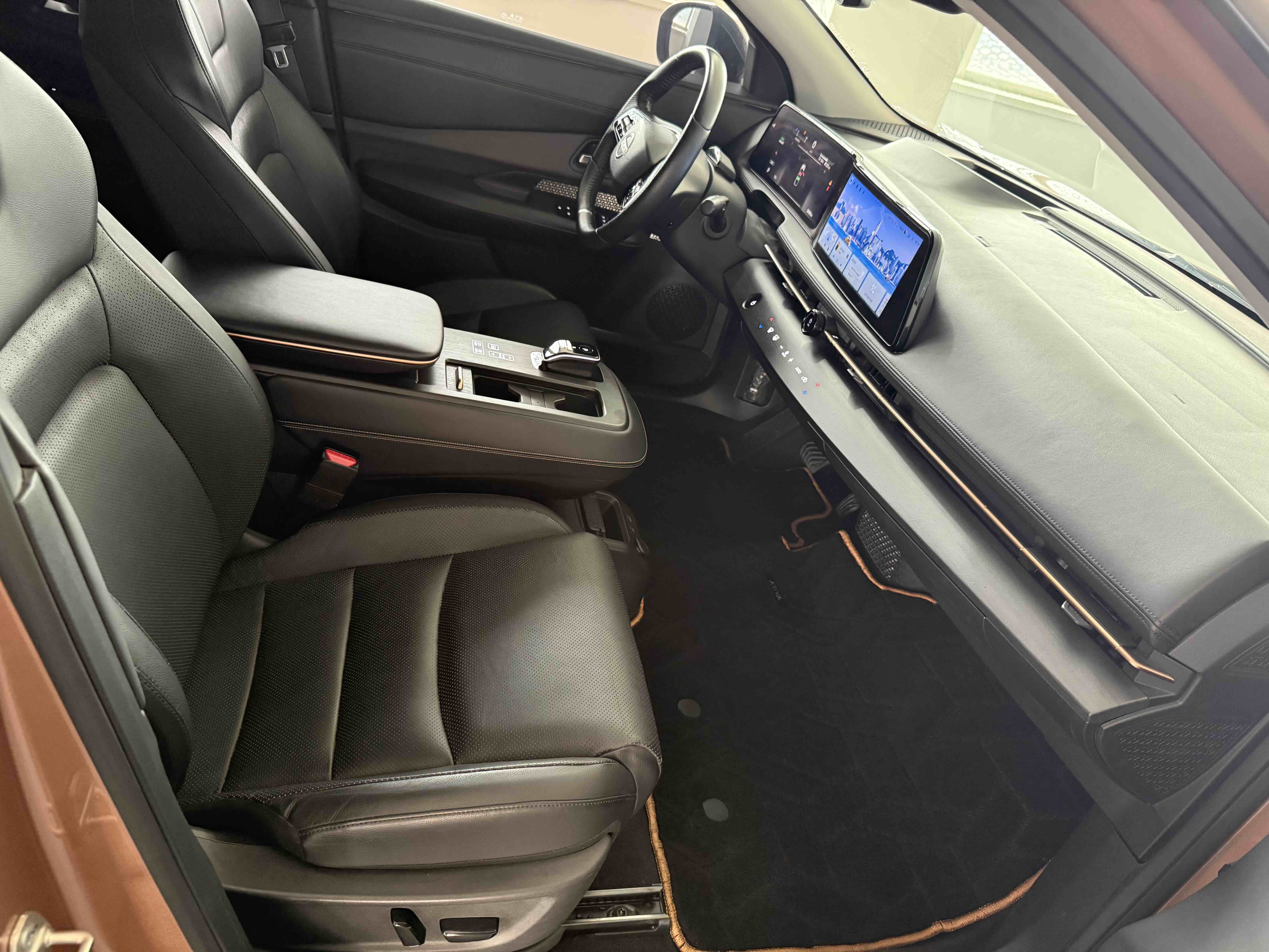 日产 ARIYA艾睿雅 2022 汽车图片 #17