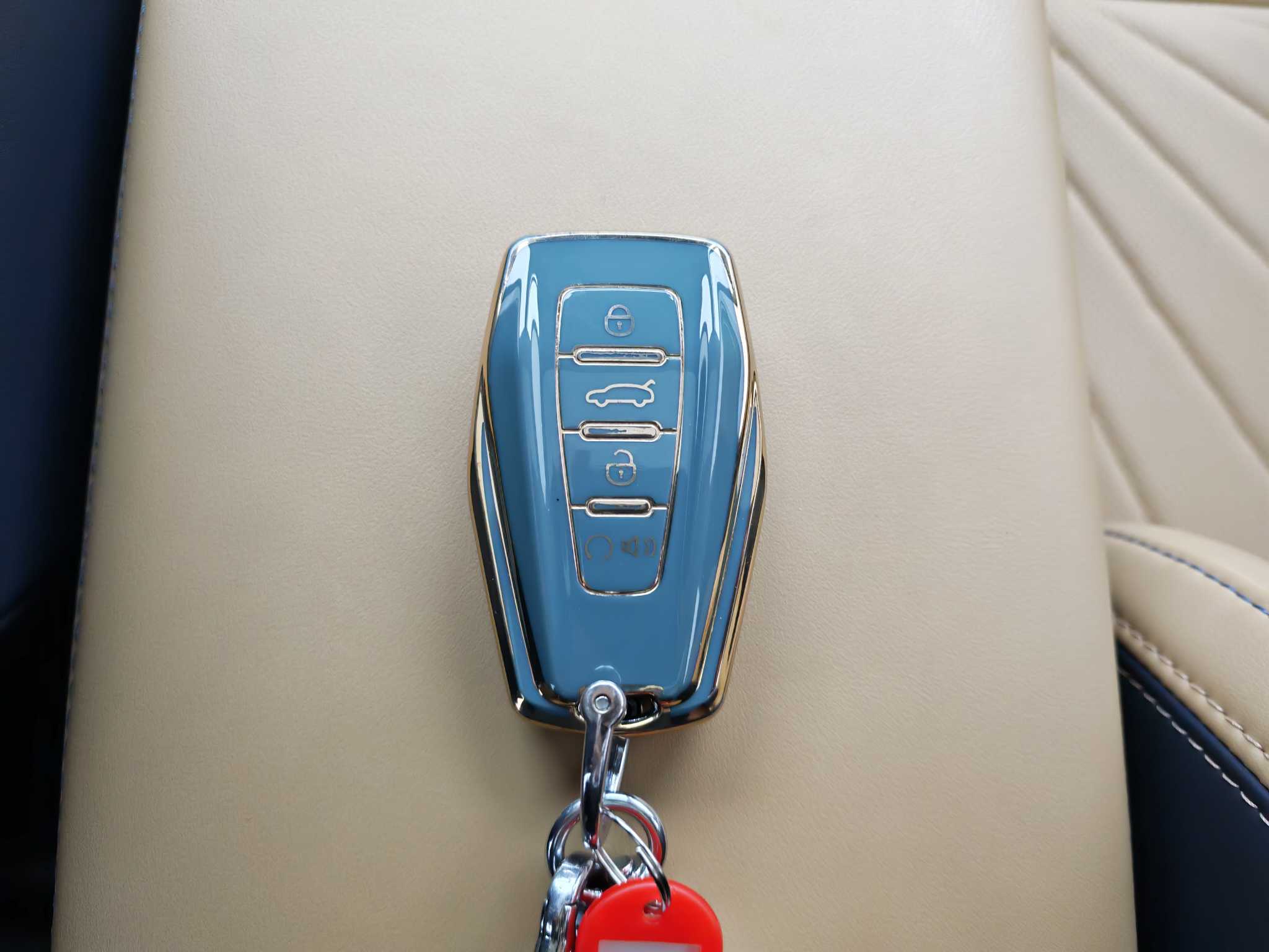 GEELY Boyue L 2024 car image #17