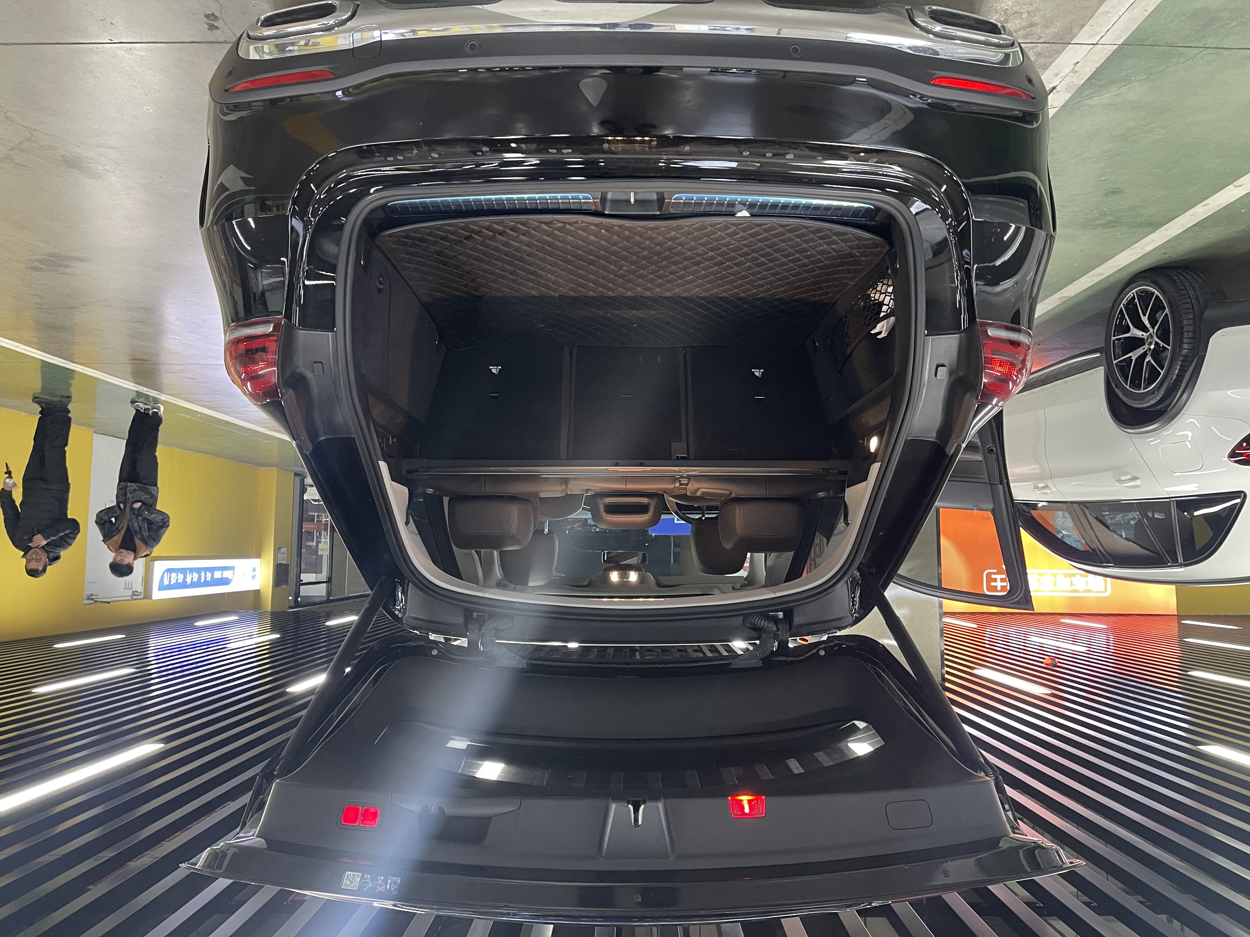 Mercedes-Benz GLE Class 2023 #17 Mercedes-Benz GLE Class 2023 car image #17