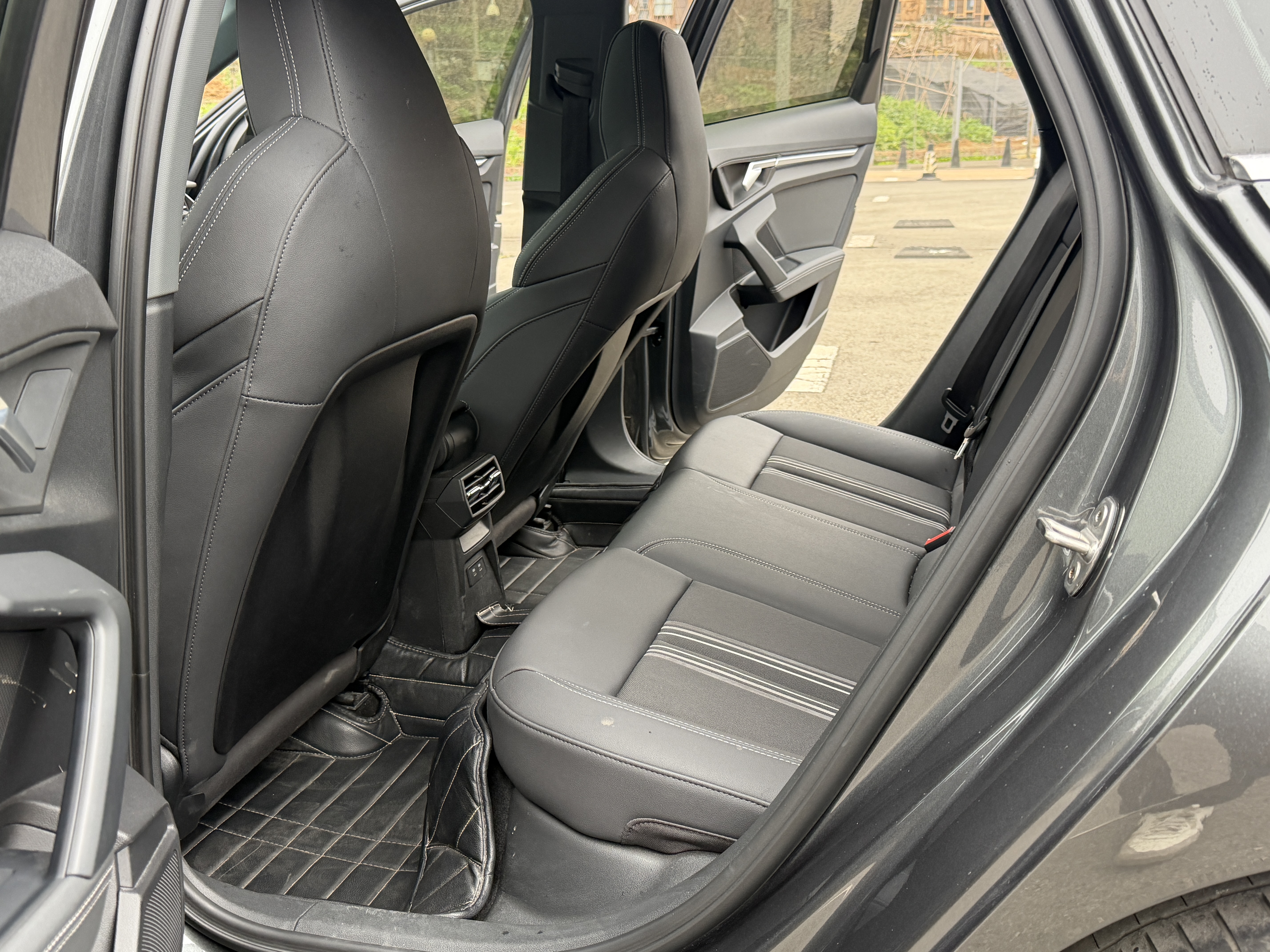 Audi A3 2023 car image #17