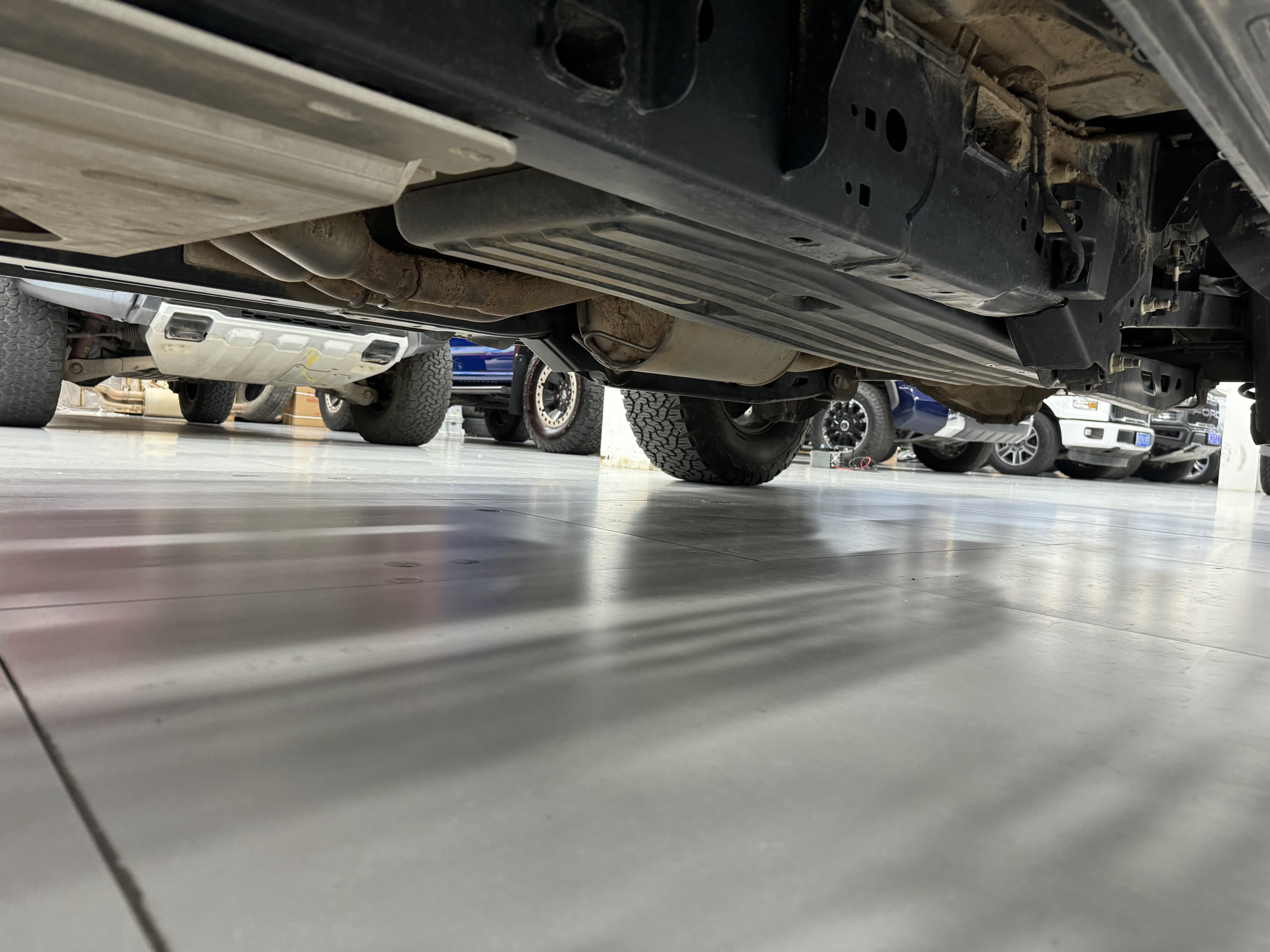 Ford F-150 Raptor 2023 car image #17