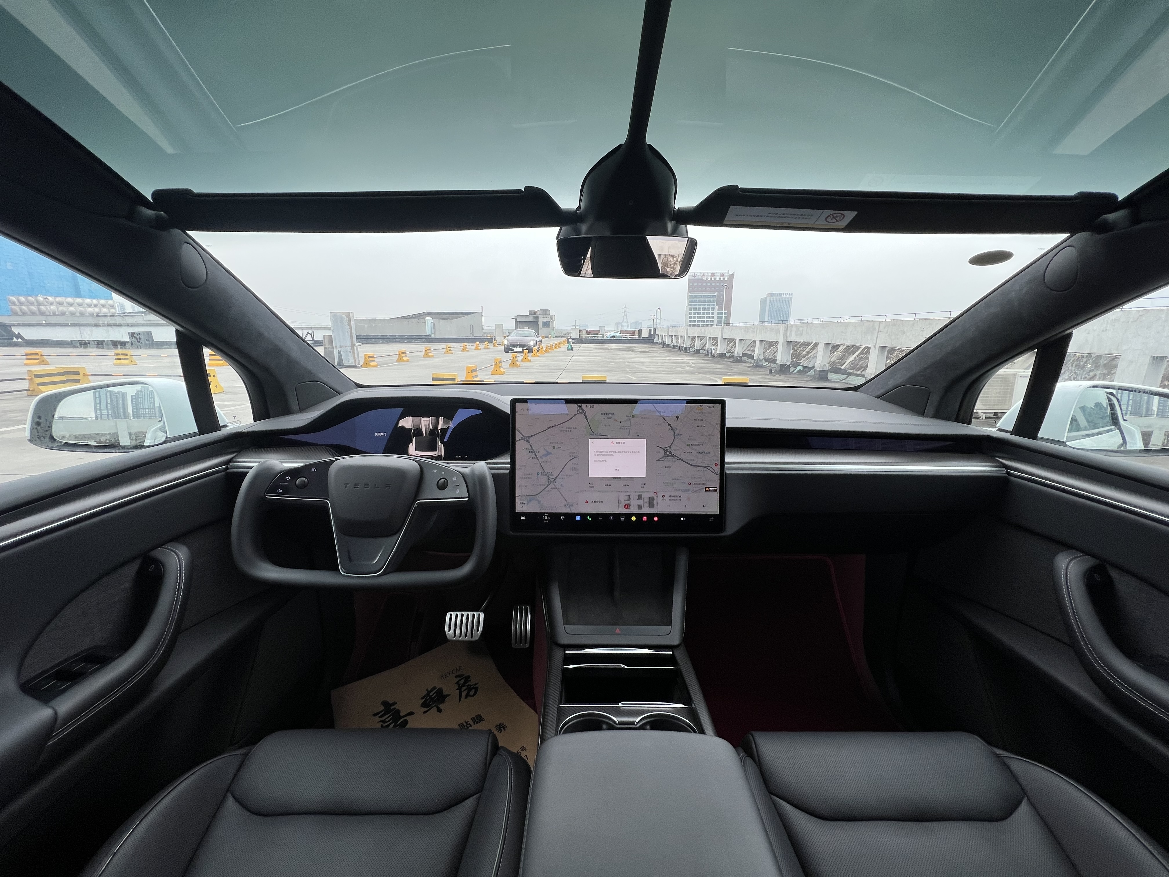 Tesla Model X 2024 car image #17