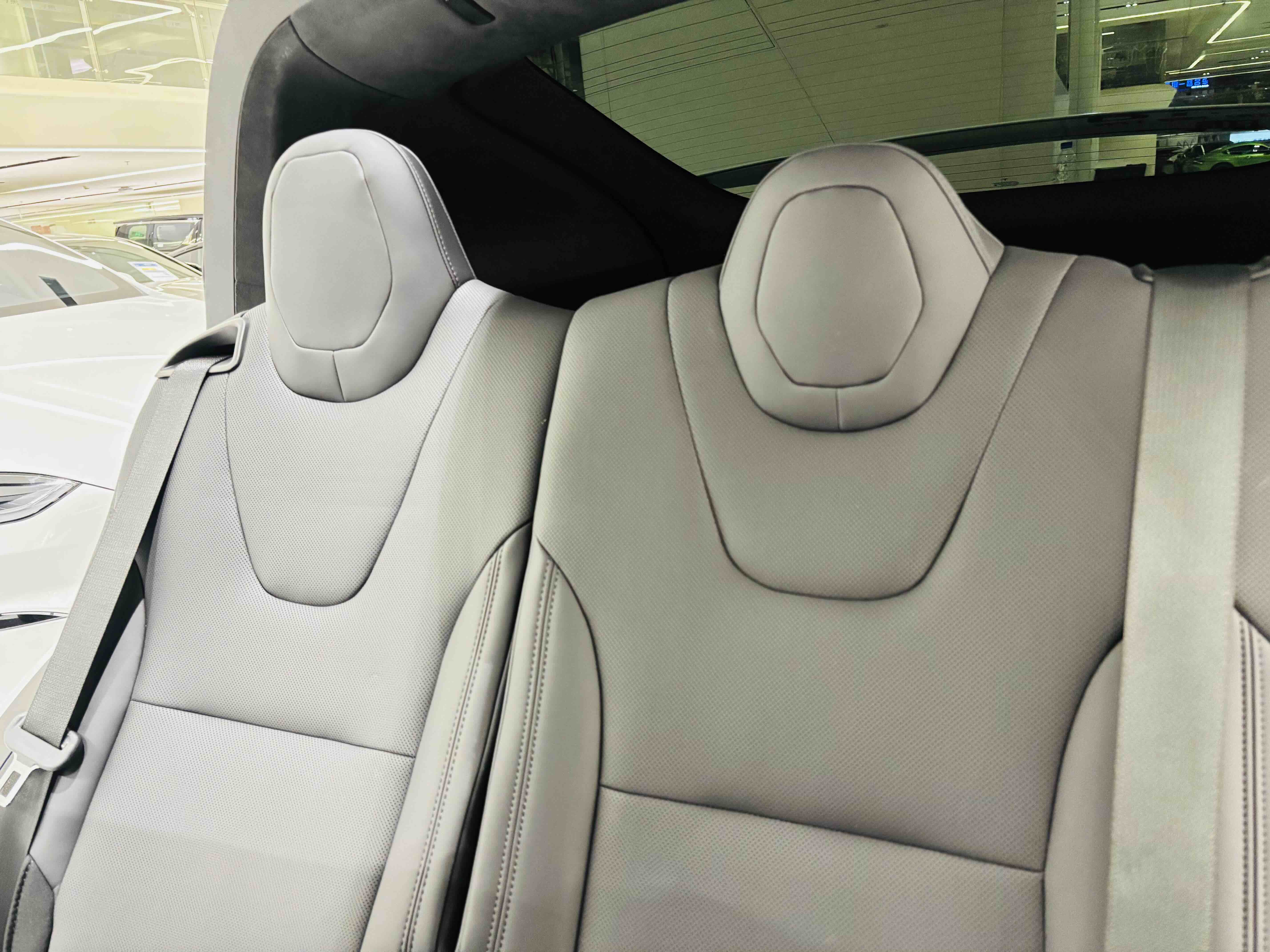 特斯拉 Model X 2024 汽车图片 #17