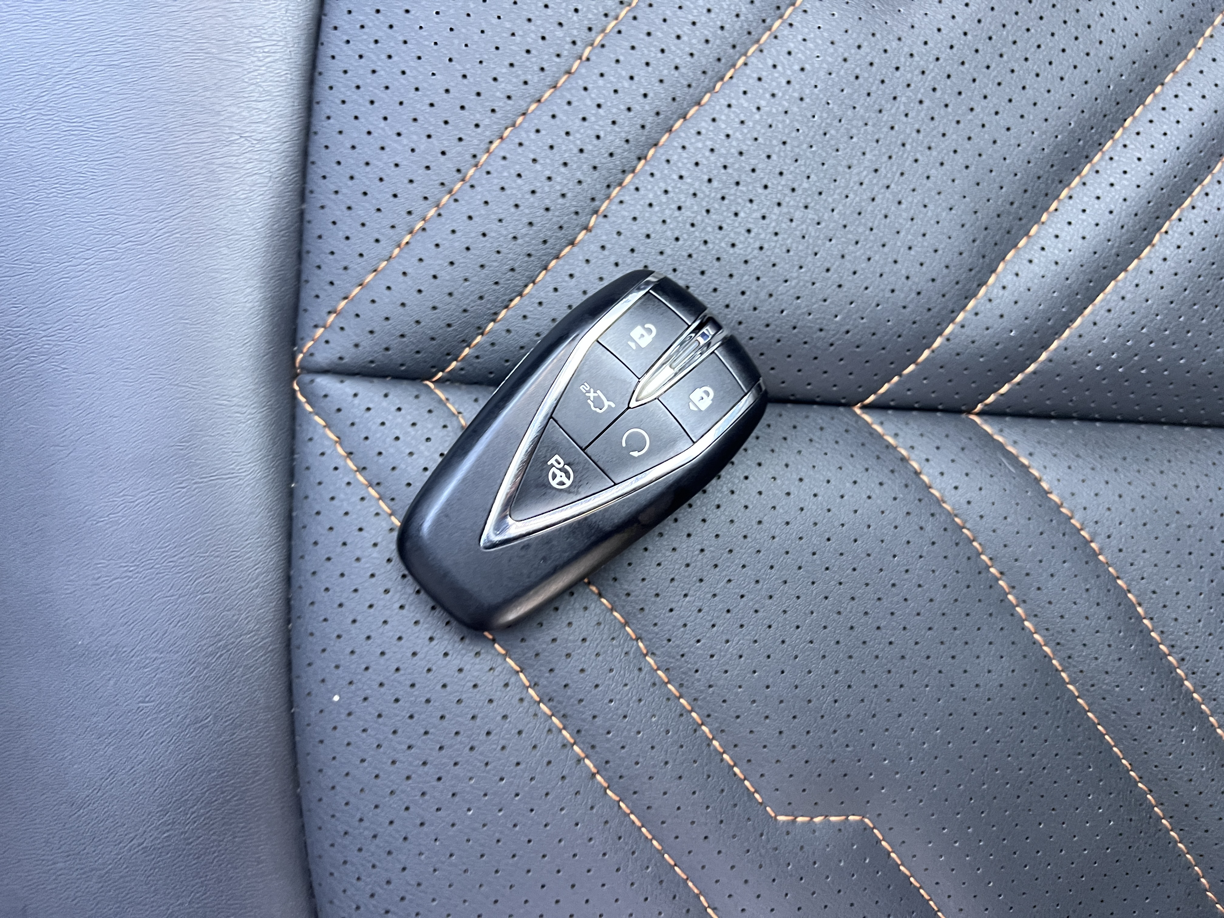 Changan UNI-T 2023 #17 Changan UNI-T 2023 car image #17