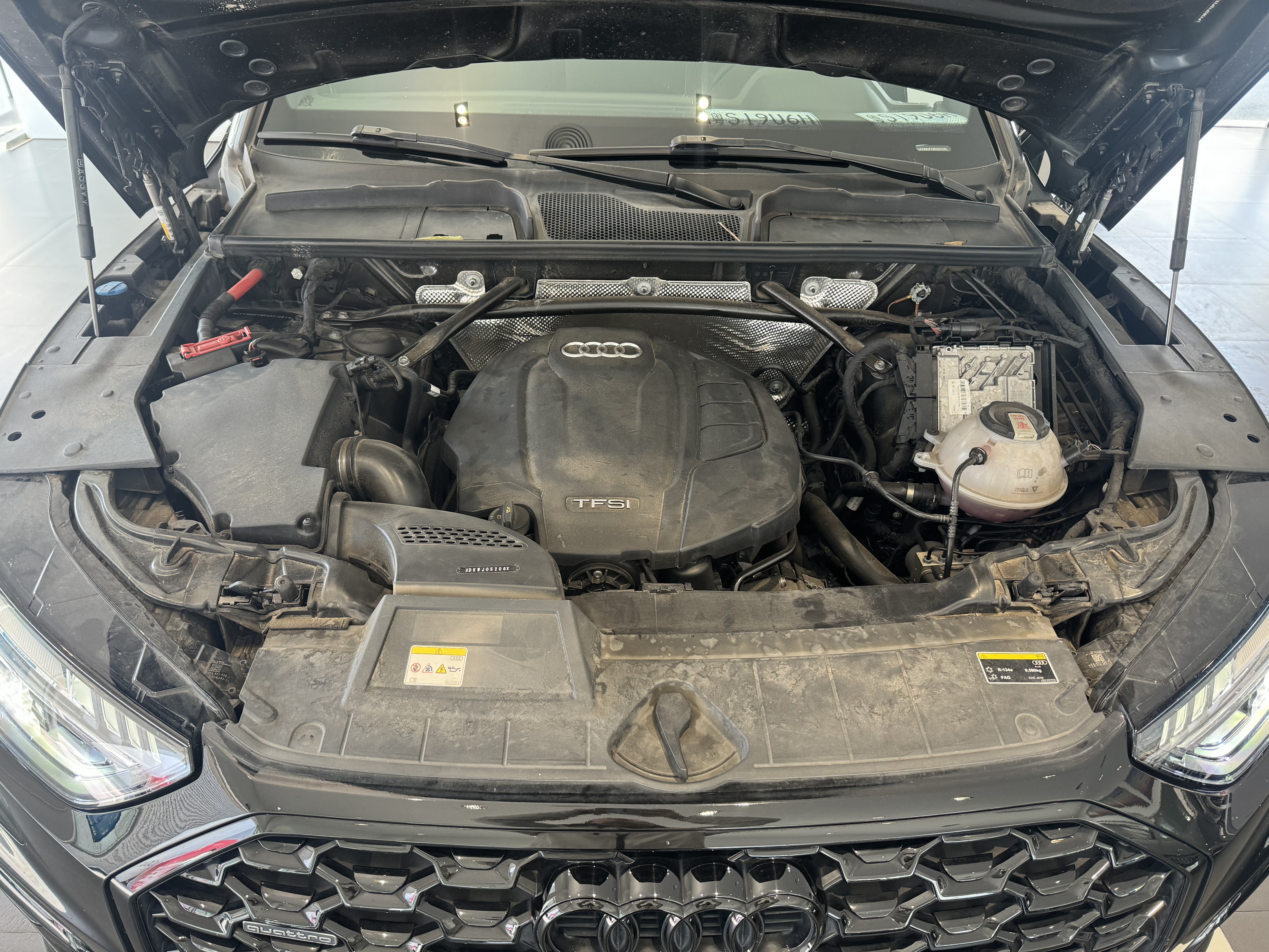 Audi Q5L Sportback 2023 immagine di auto #17