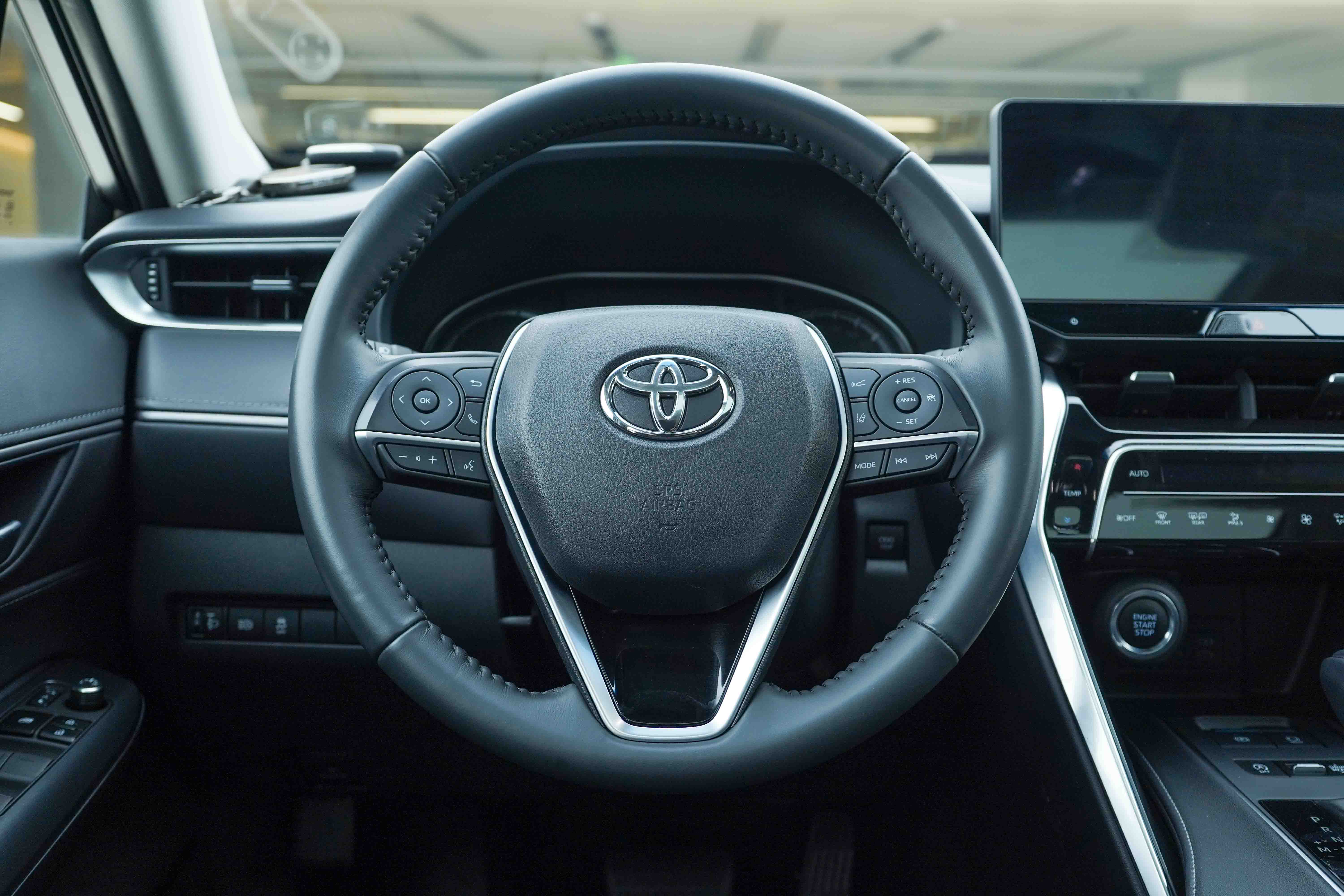 Toyota Venza 2024 صورة سيارة #17