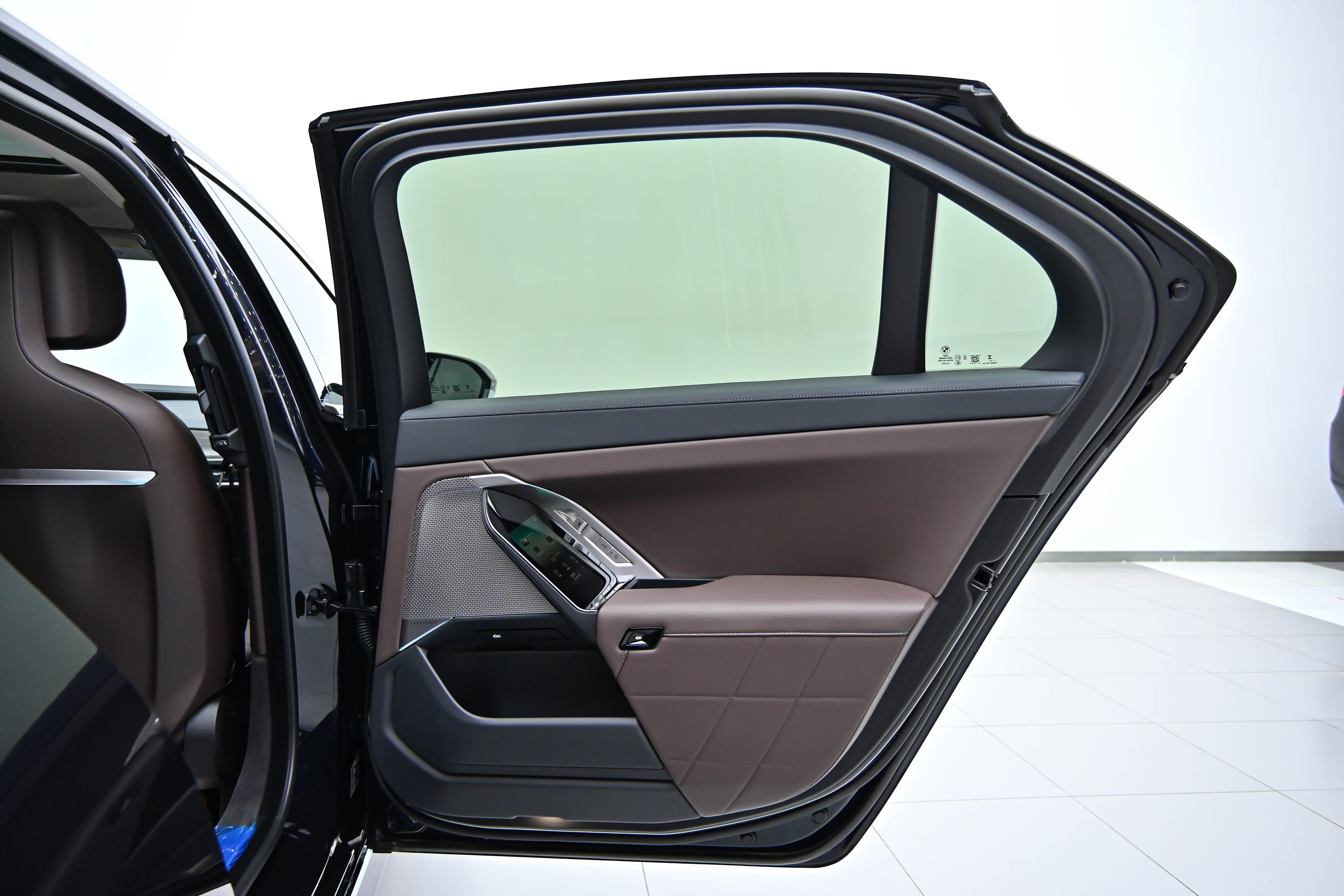 BMW i7 2024 #17 BMW i7 2024 car image #17