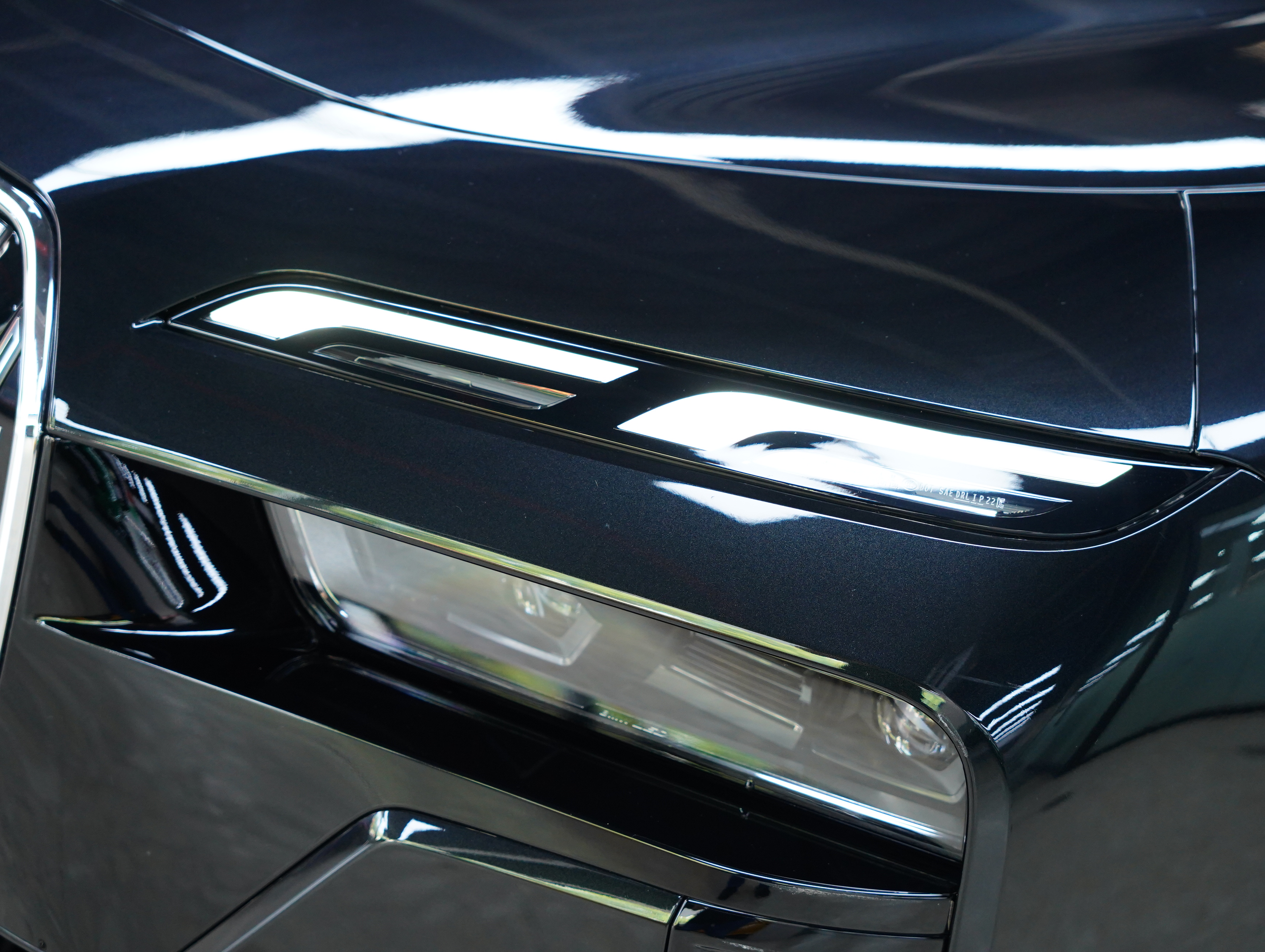 BMW i7 M70L 2023 #17 BMW i7 M70L 2023 car image #17