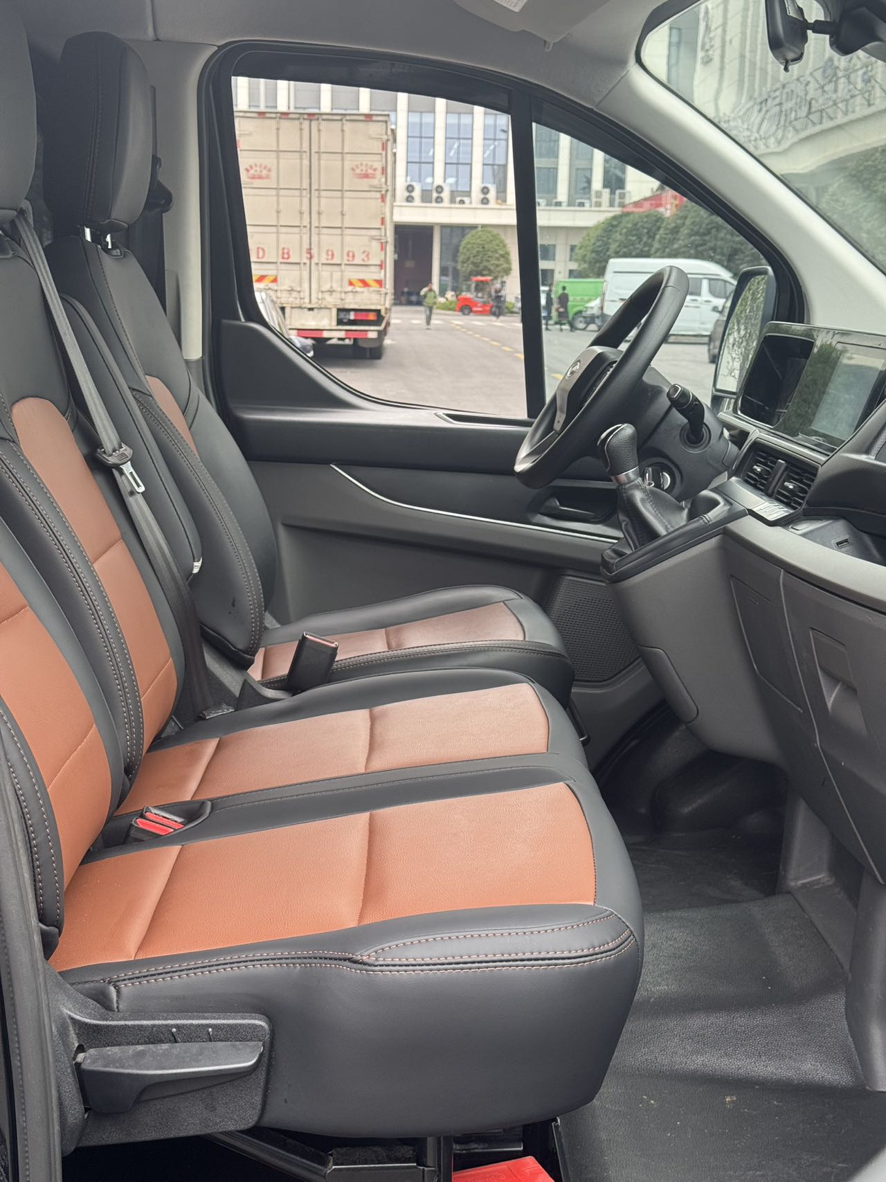 Ford Transit T8 2023 #17 Ford Transit T8 2023 car image #17