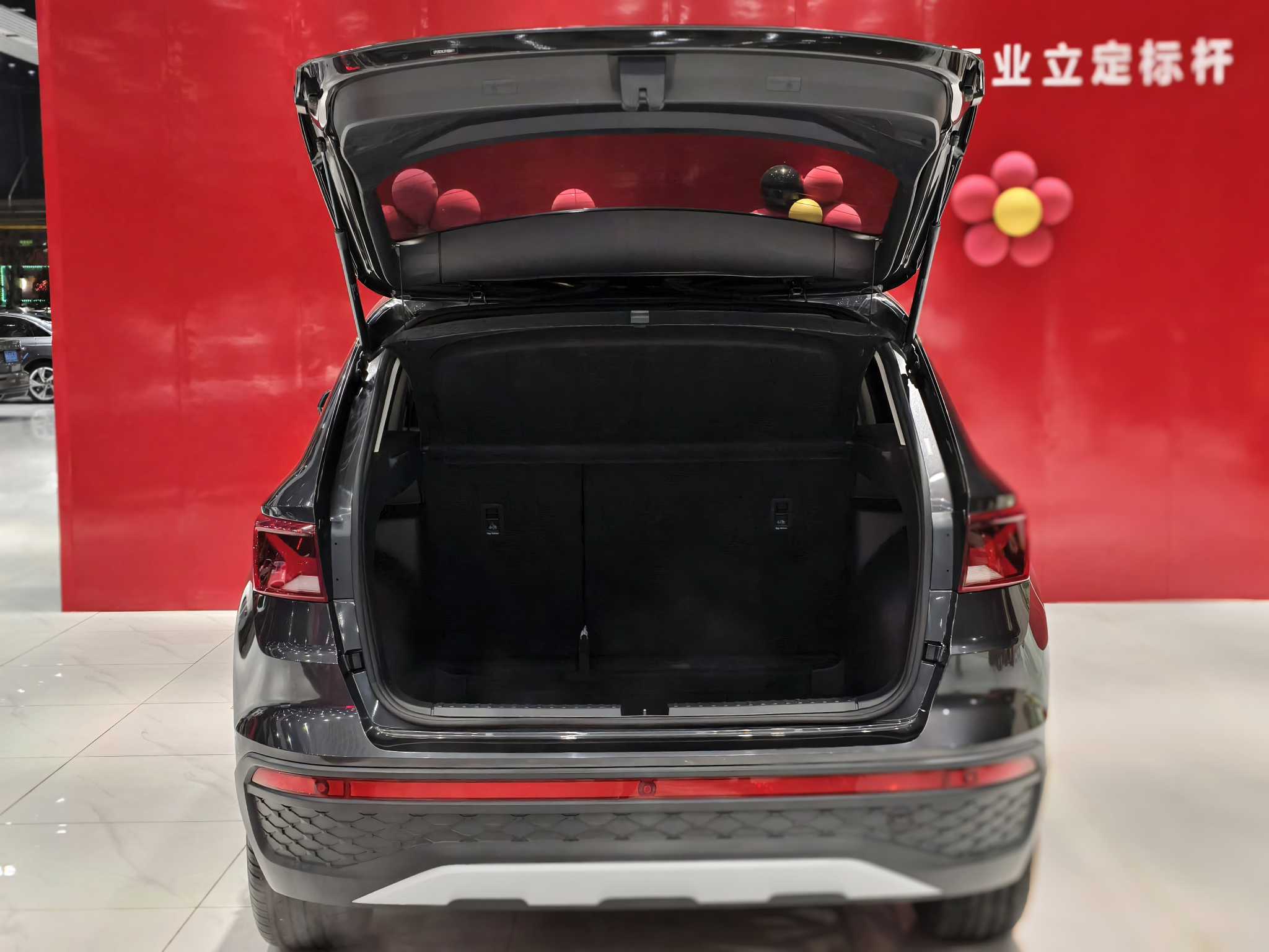 Jetta VS5 2024 car image #17