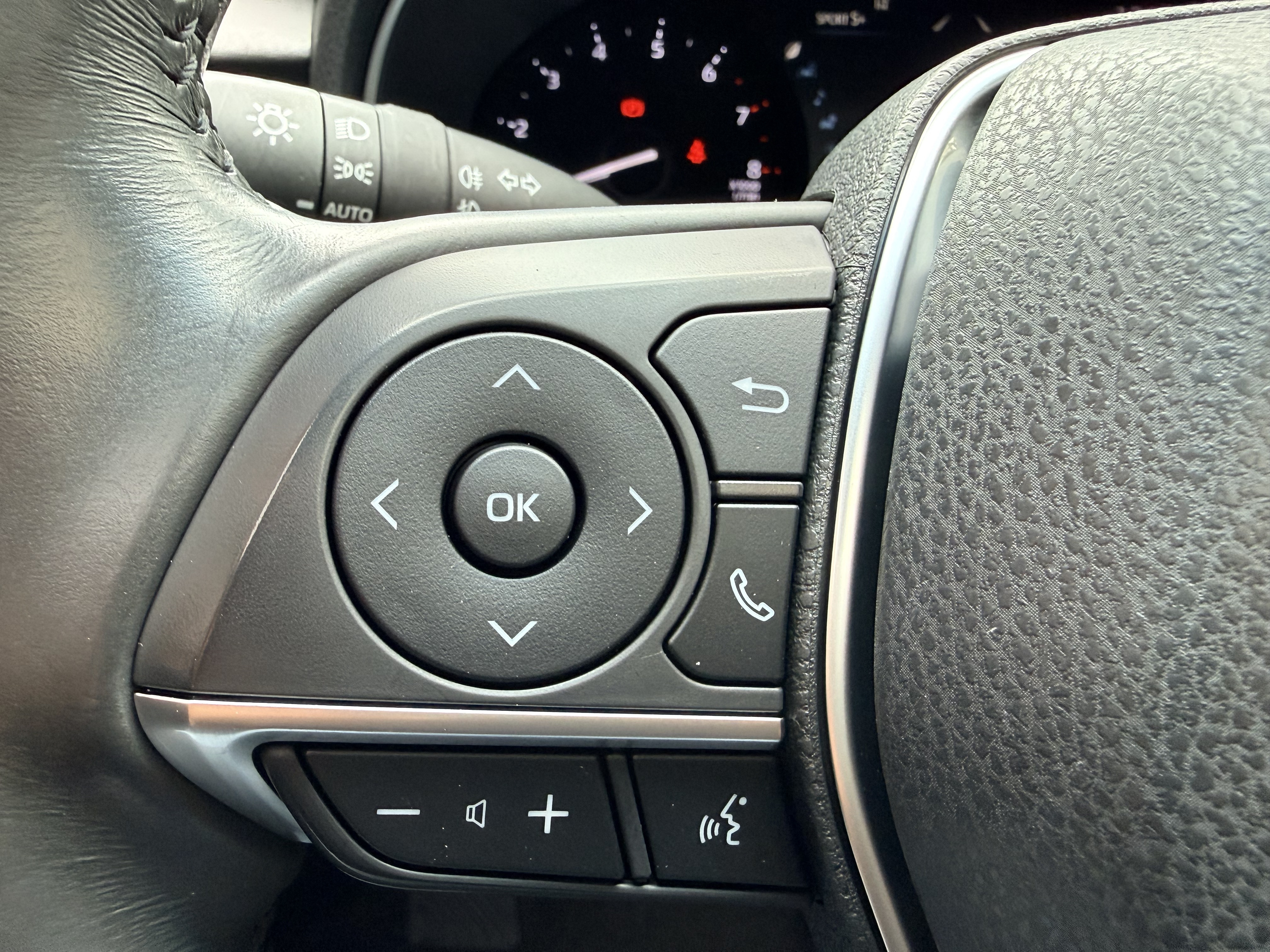 Toyota Avalon 2024 #17 Toyota Avalon 2024 car image #17