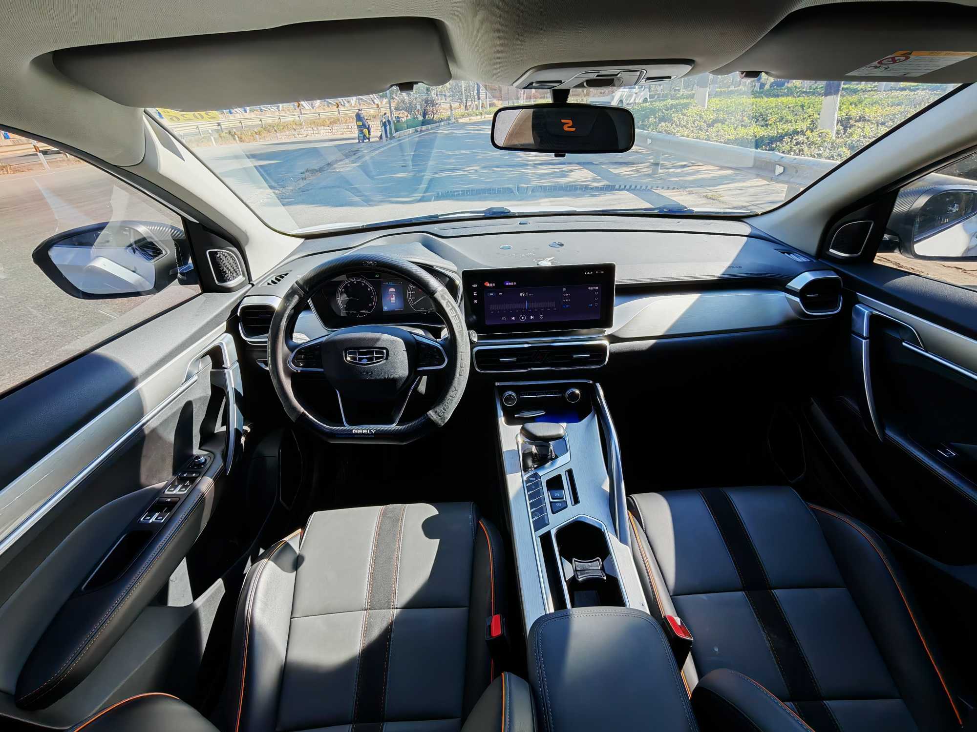 GEELY Coolray 2024 #17 GEELY Coolray 2024 car image #17
