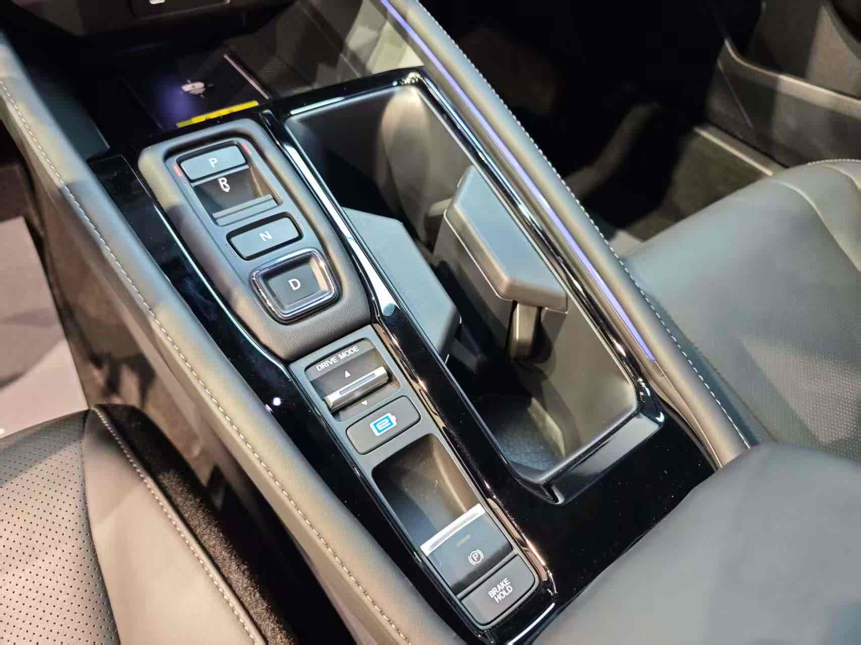 Honda Accord New Energy 2024 car image #17