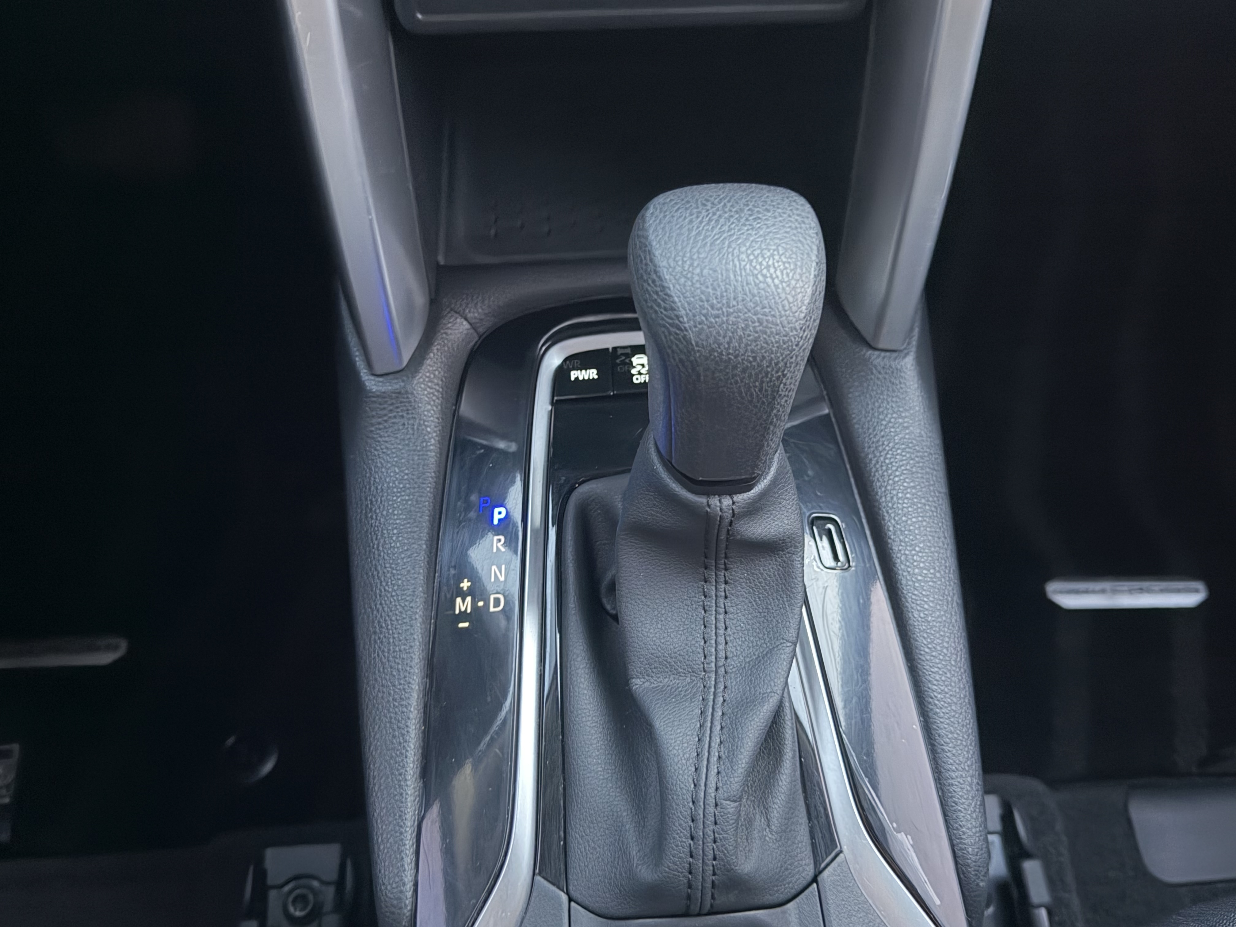 Toyota Corolla Cross 2024 immagine di auto #17