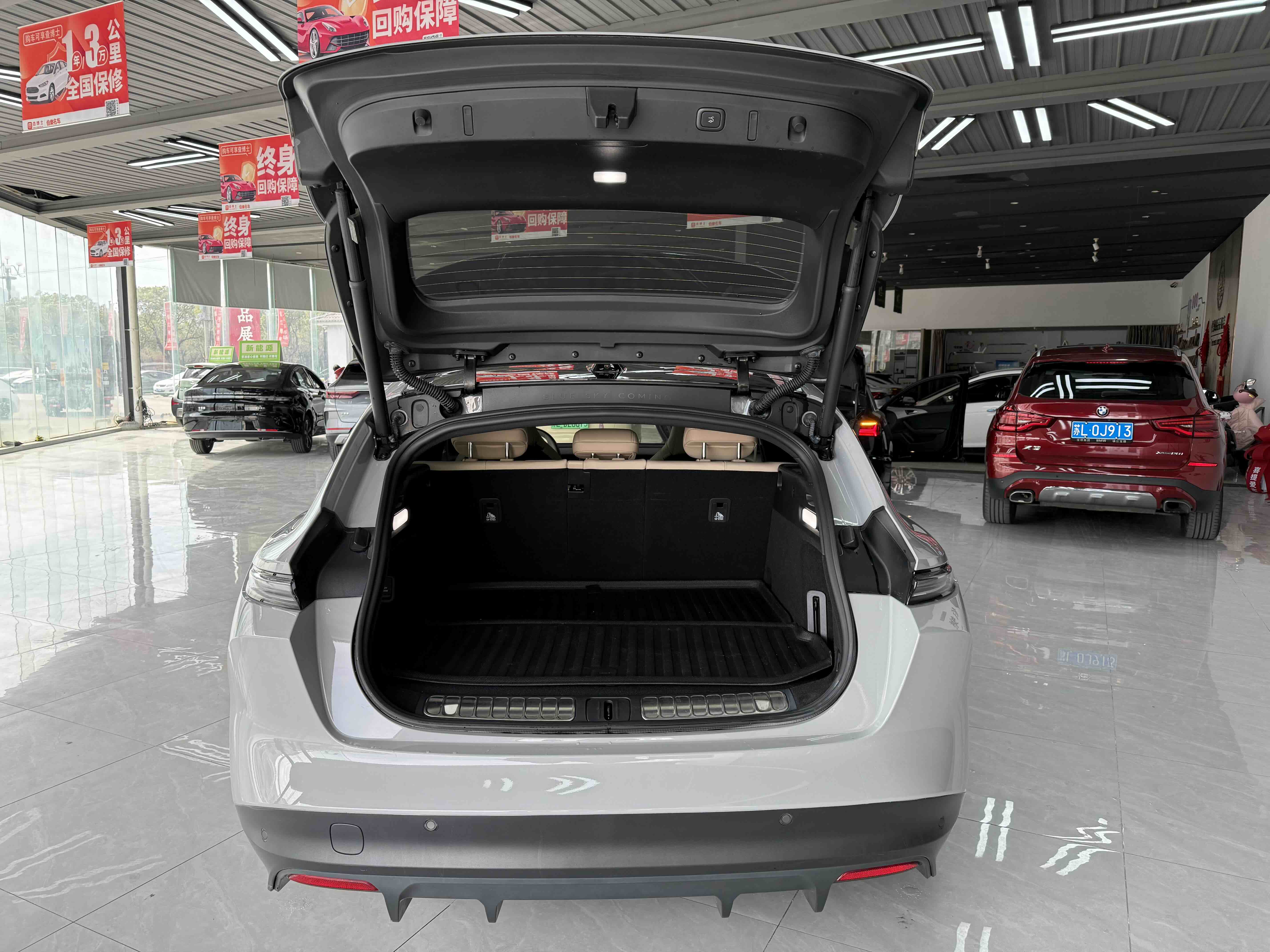 NIO ET5T 2023 image de voiture #17