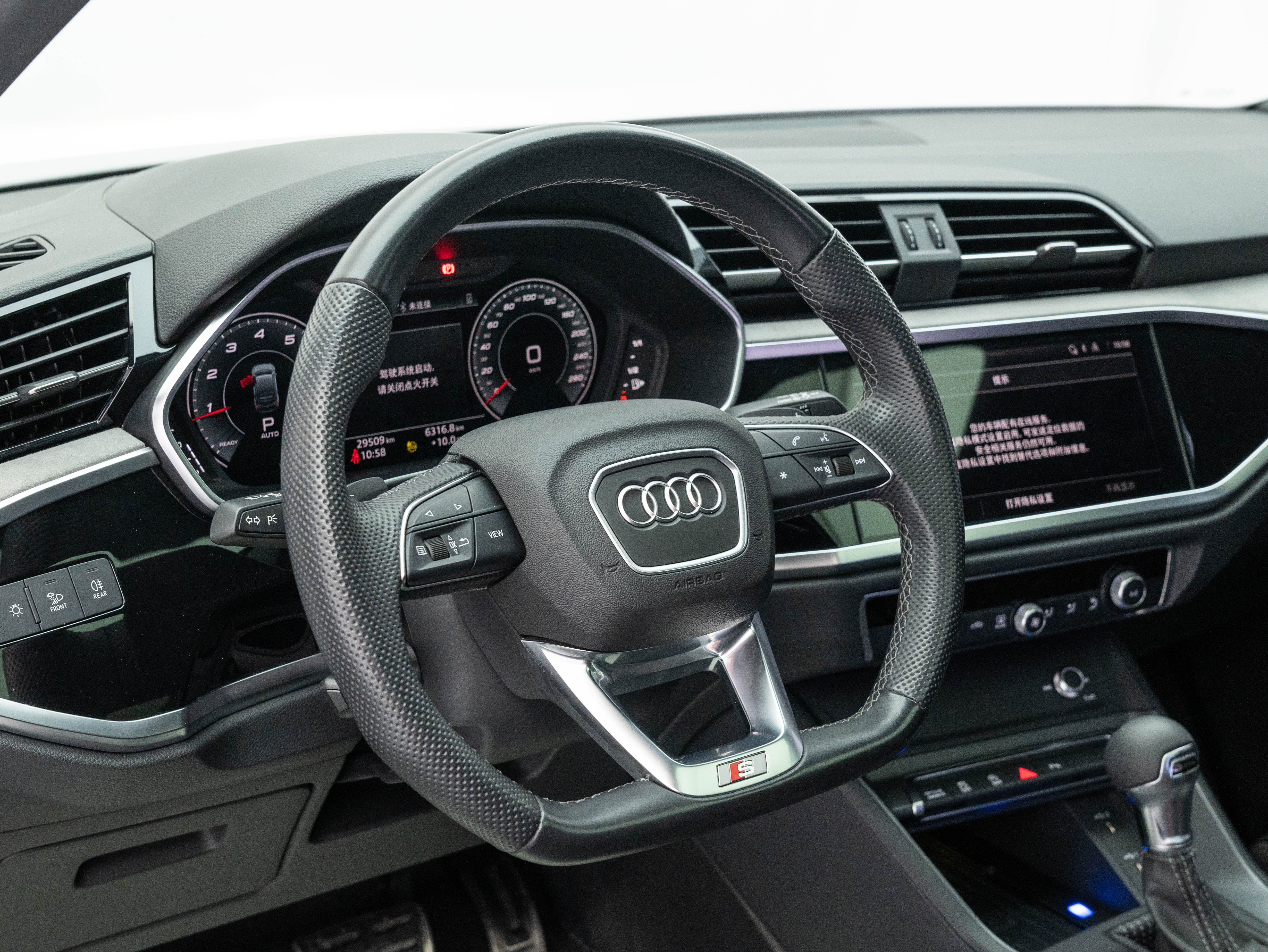 Audi Q3 Sportback 2024 #17 Audi Q3 Sportback 2024 car image #17