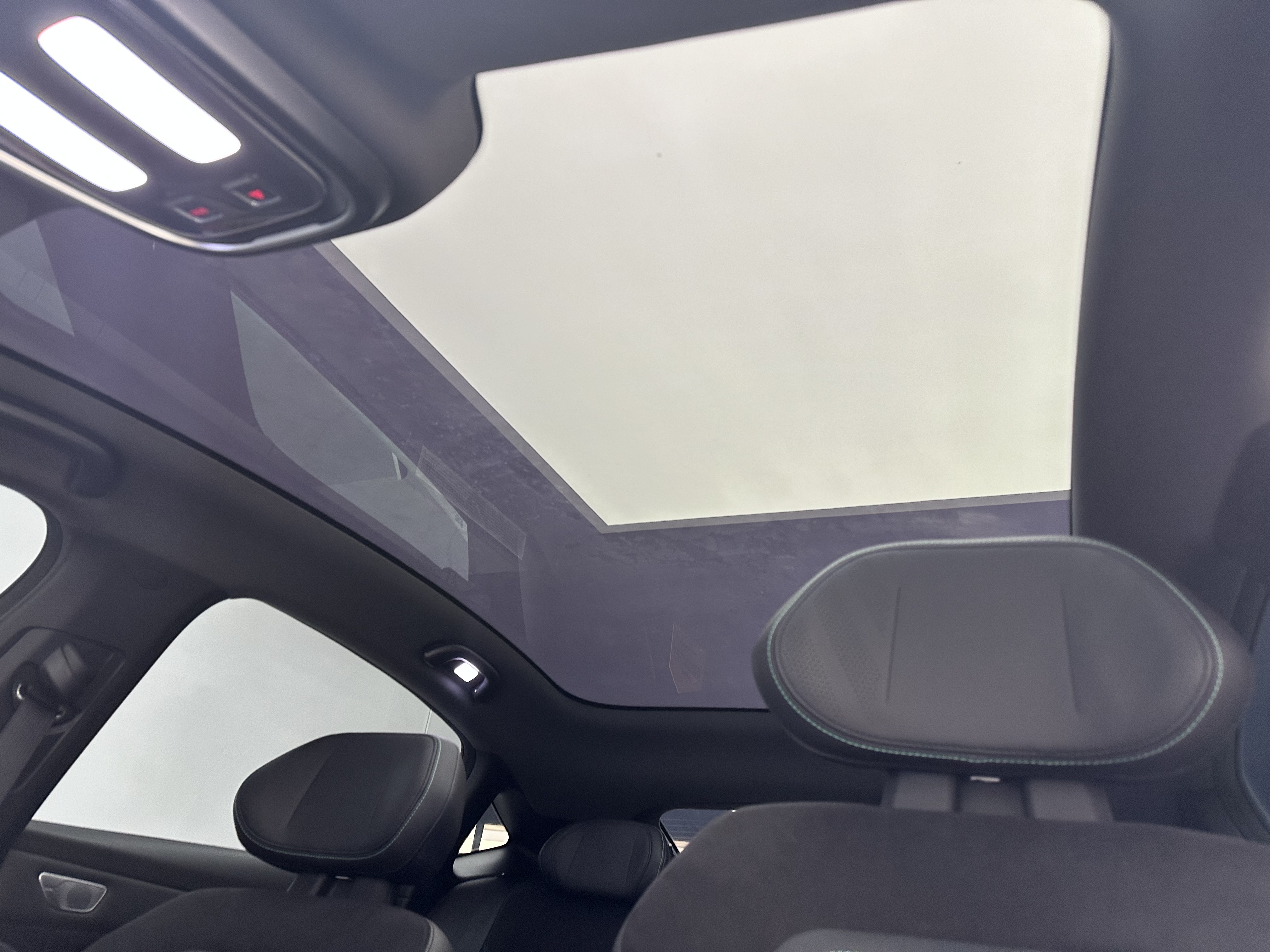 Deepal SL03 2023 car image #17