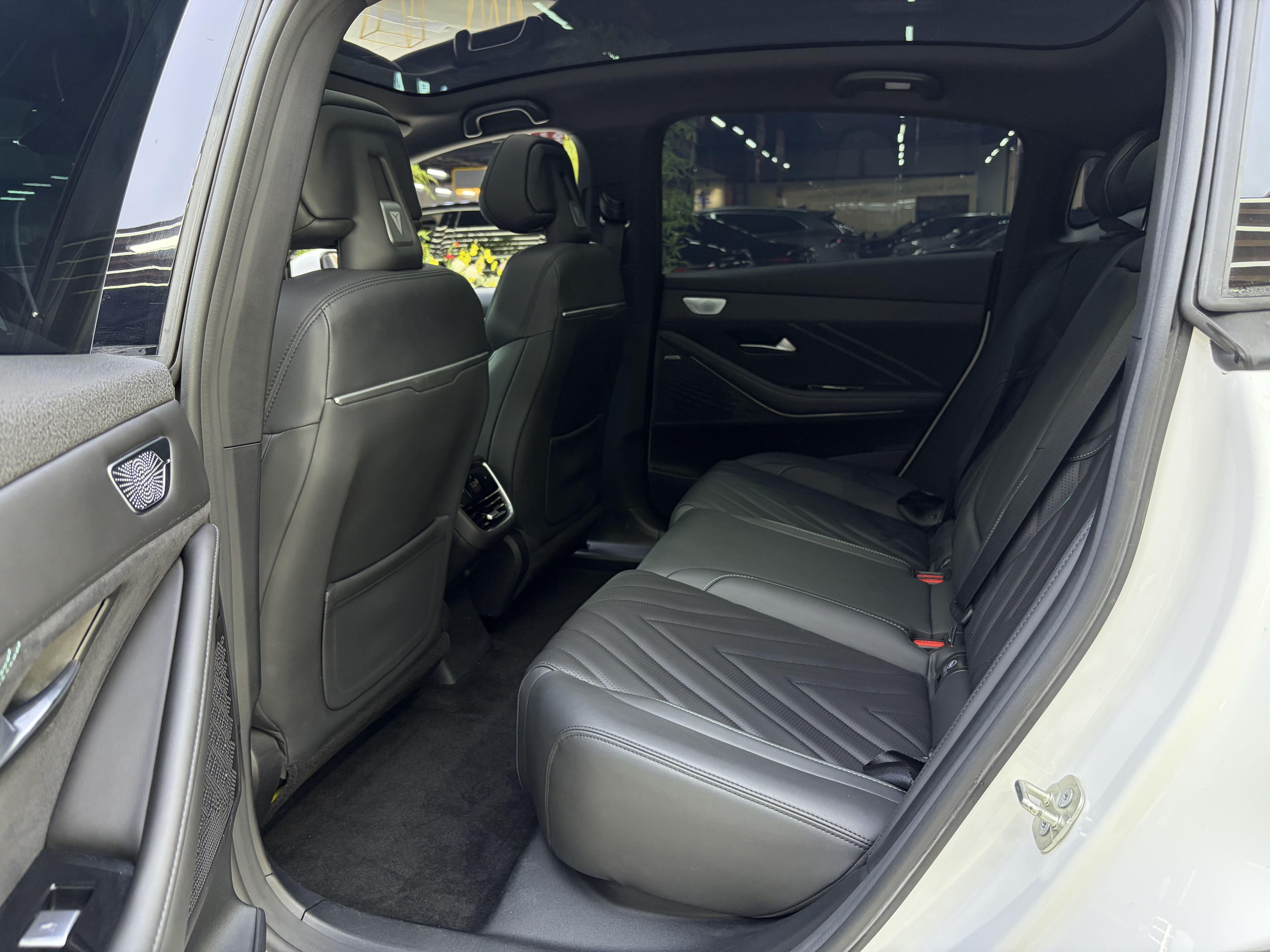 Deepal SL03 2024 car image #17