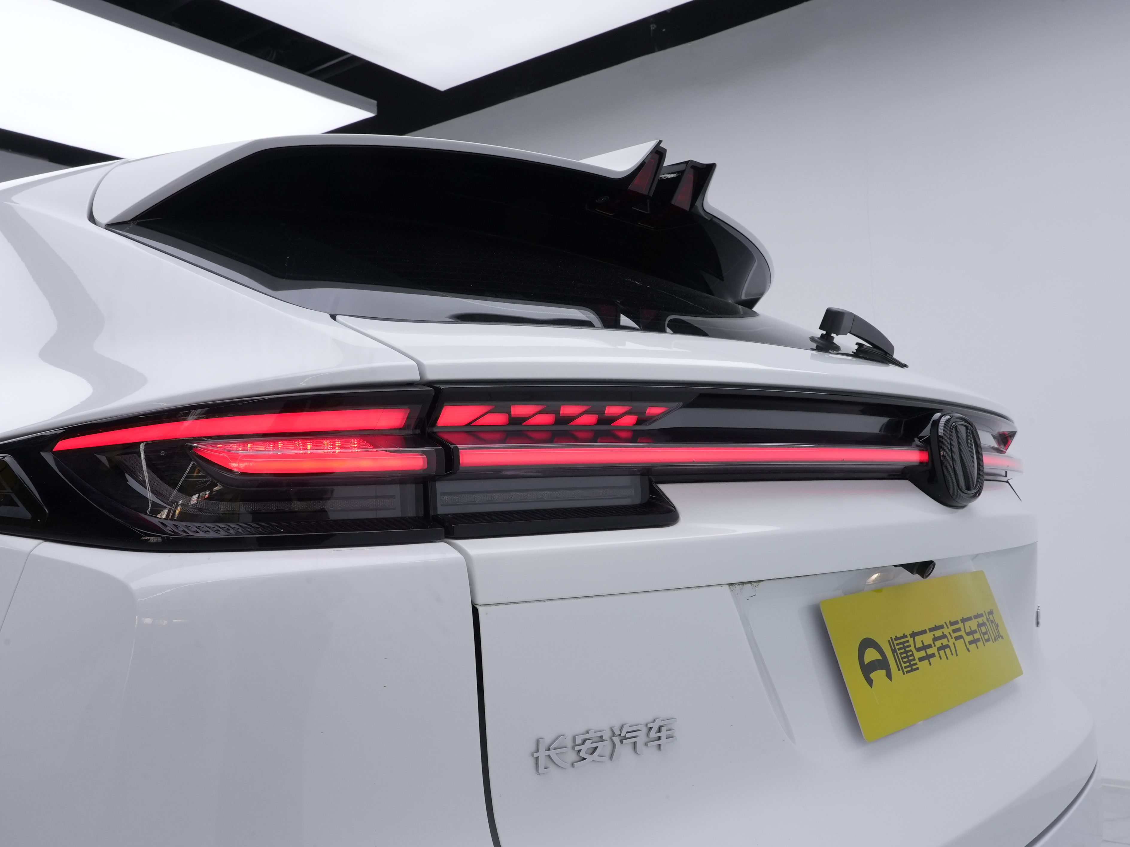 Changan UNI-K 2024 #17 Changan UNI-K 2024 car image #17