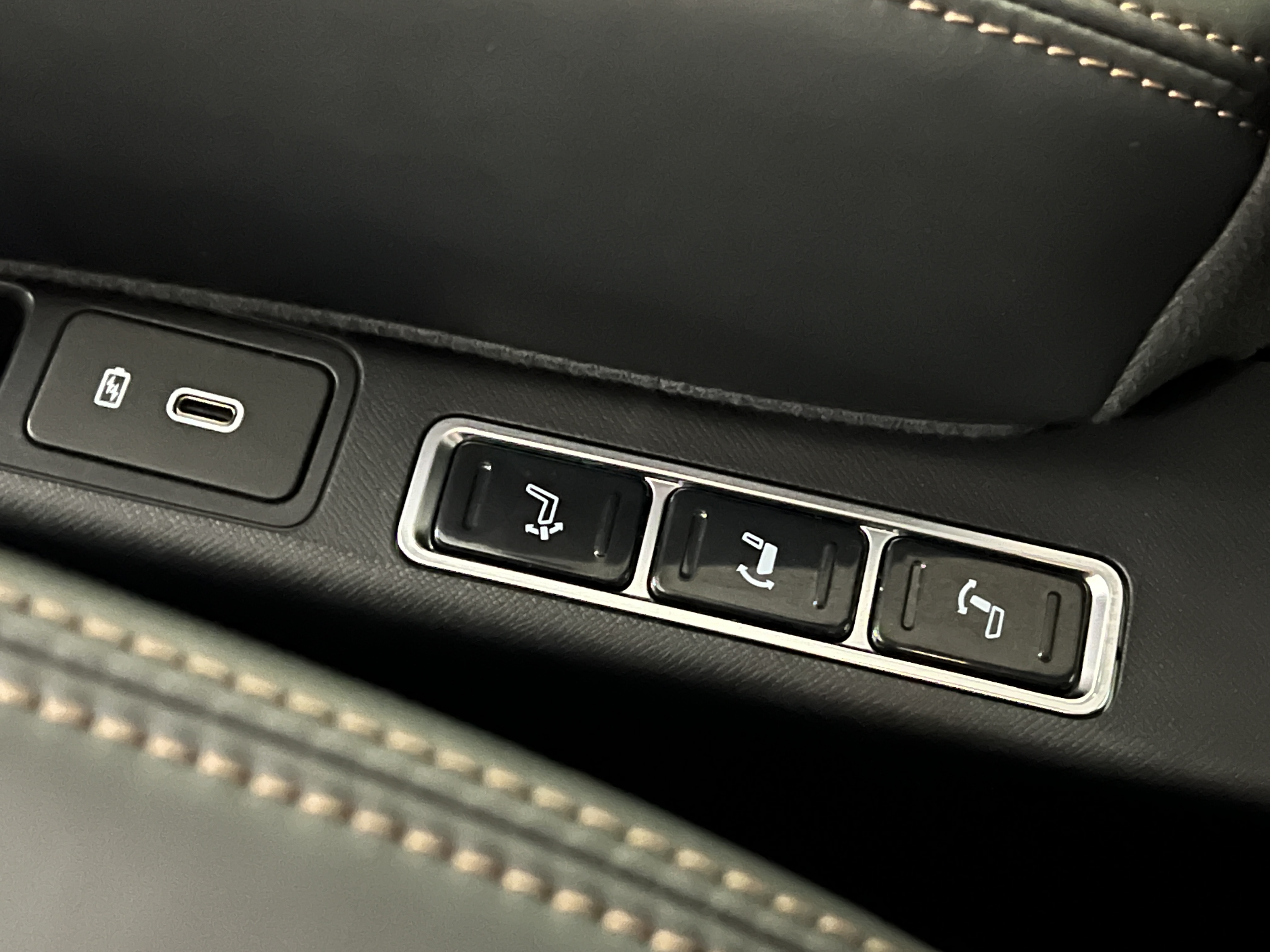 GAC Trumpchi E8 New Energy 2024 car image #17