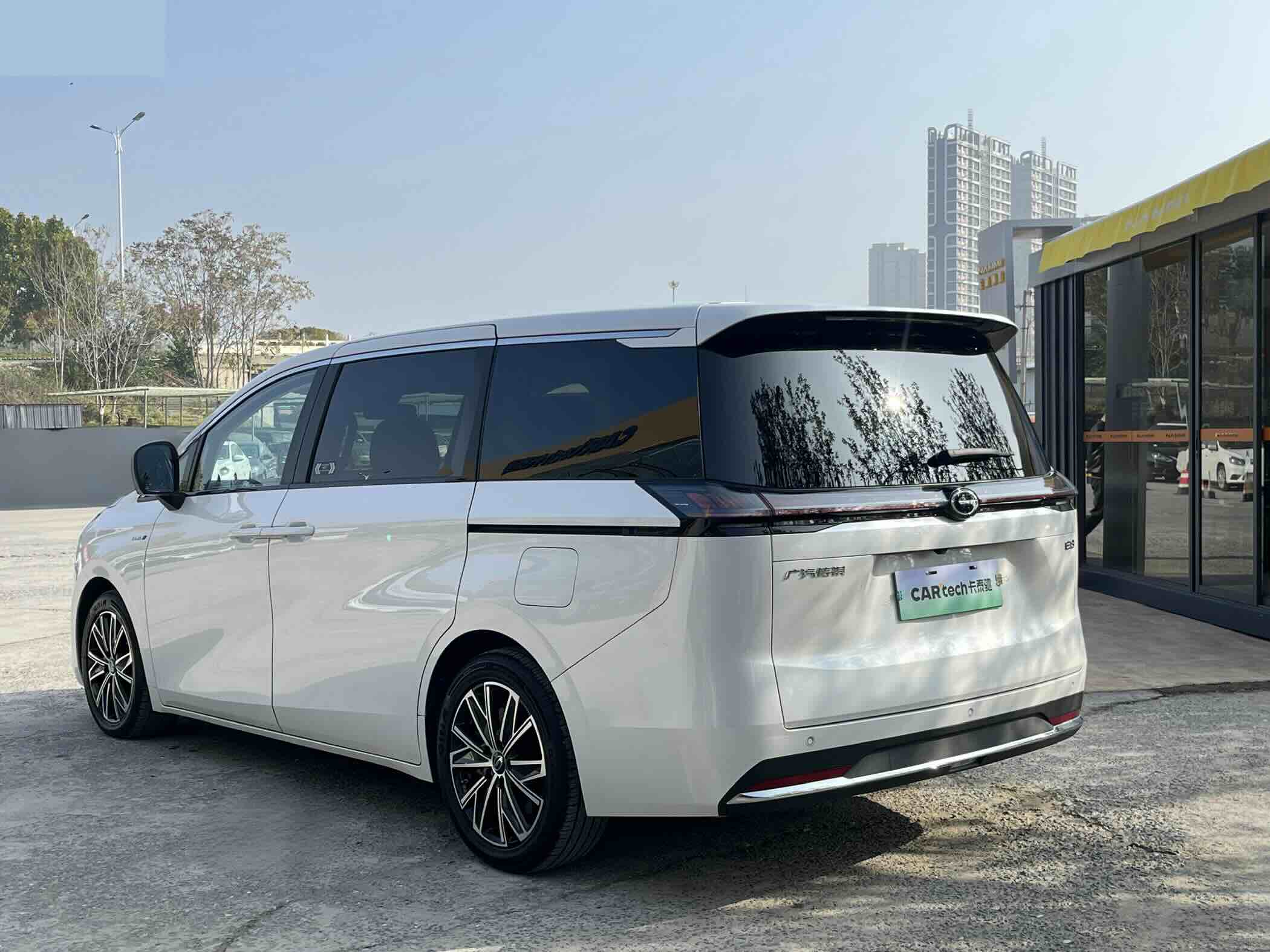 GAC Trumpchi E8 New Energy 2024 car image #17