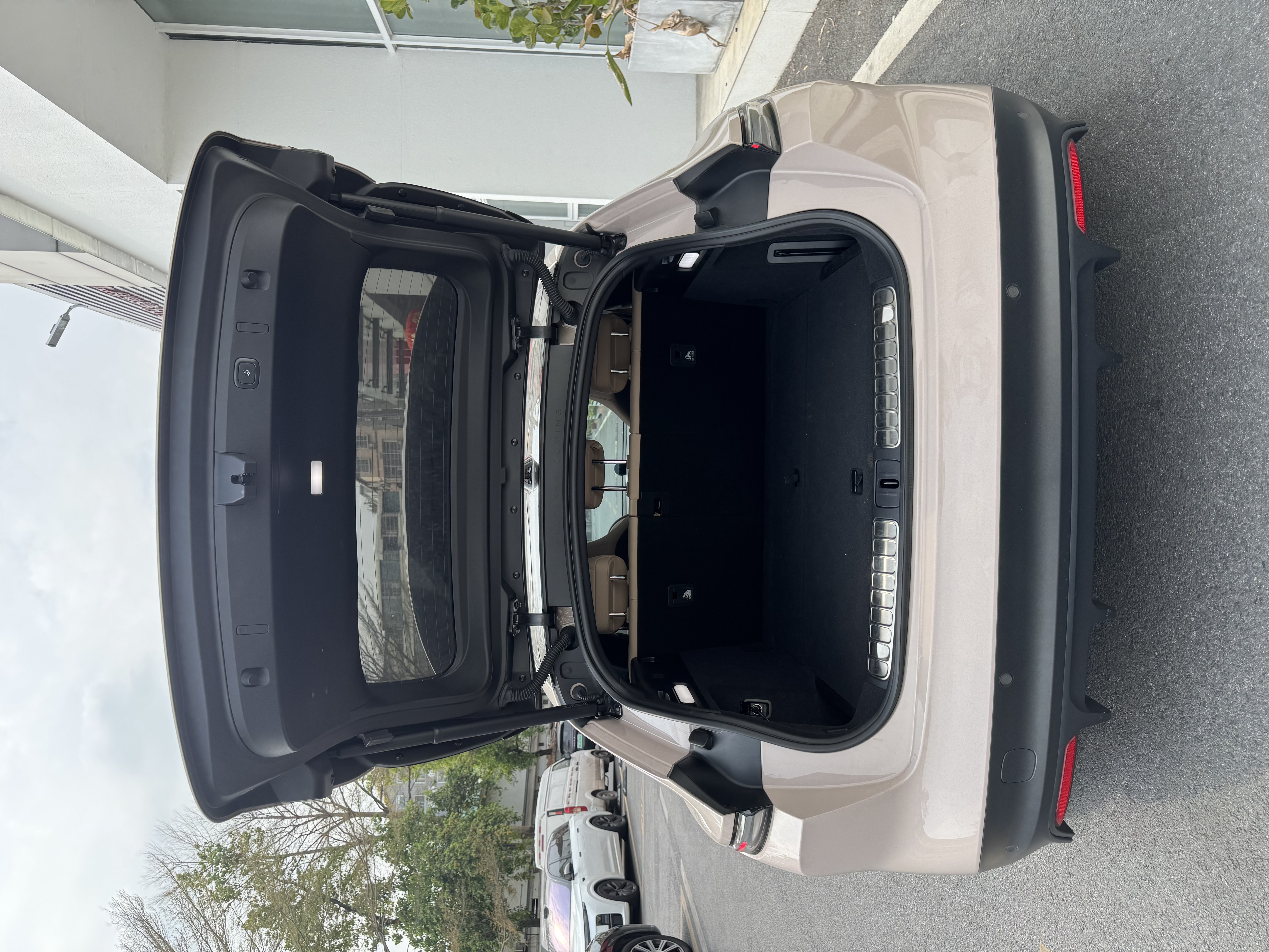 NIO ET5T 2024 изображение автомобиля #17