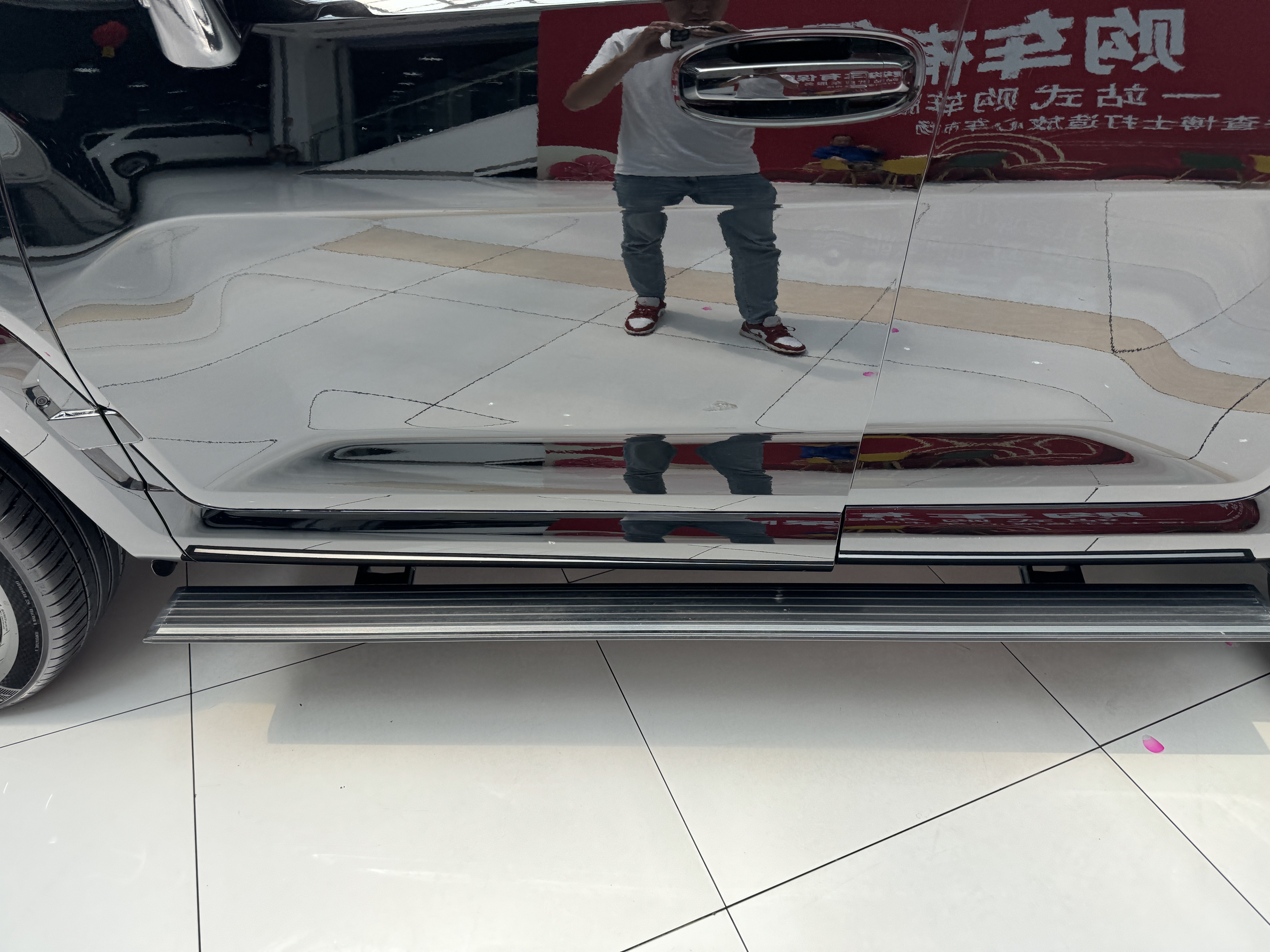 Tank 700 New Energy 2025 #17 Tank 700 New Energy 2025 car image #17