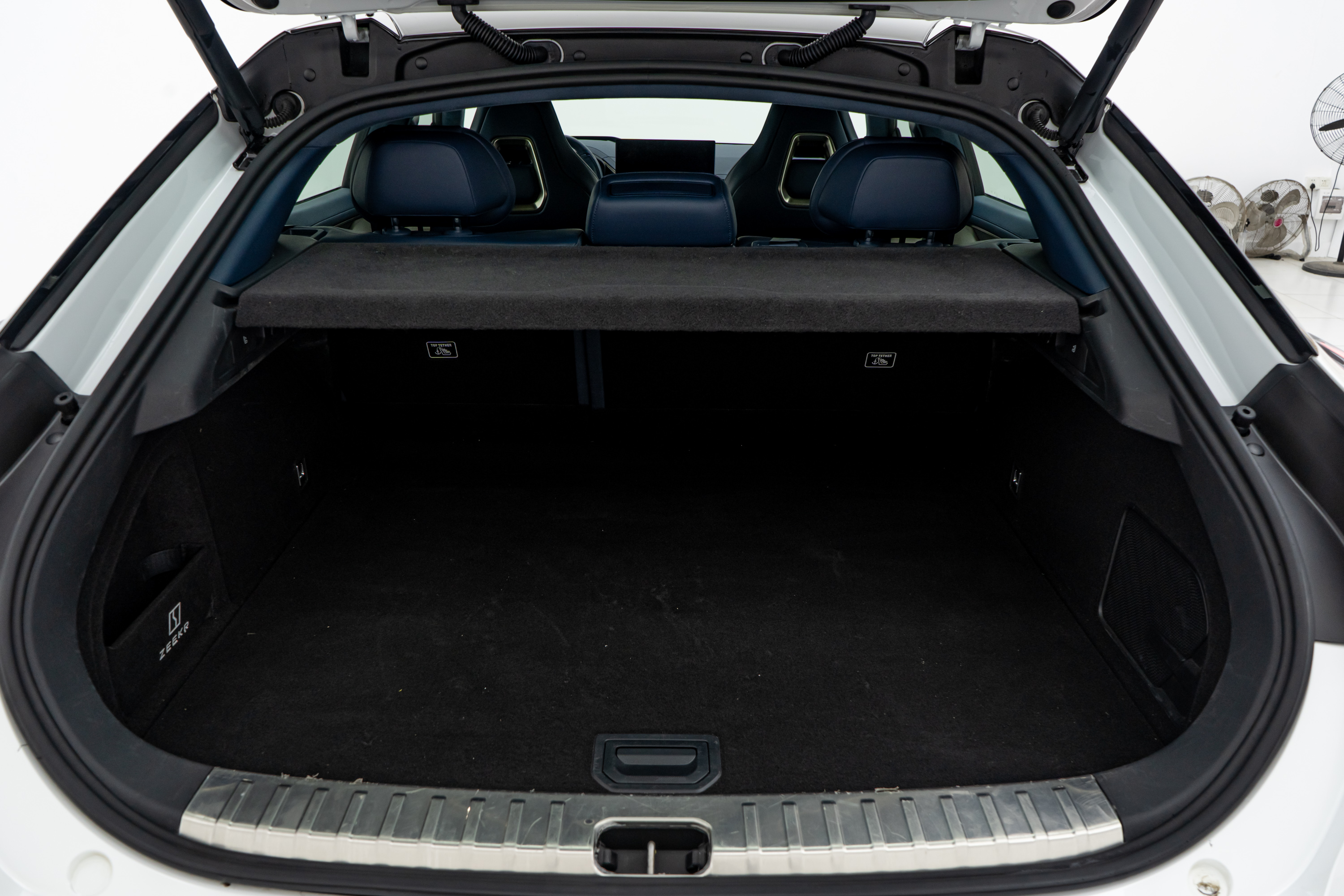 极氪 极氪001 2024 汽车图片 #17