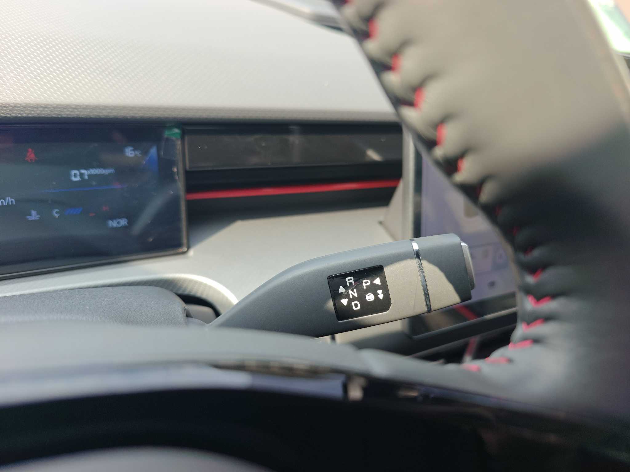 Jetour Dashing 2024 car image #17