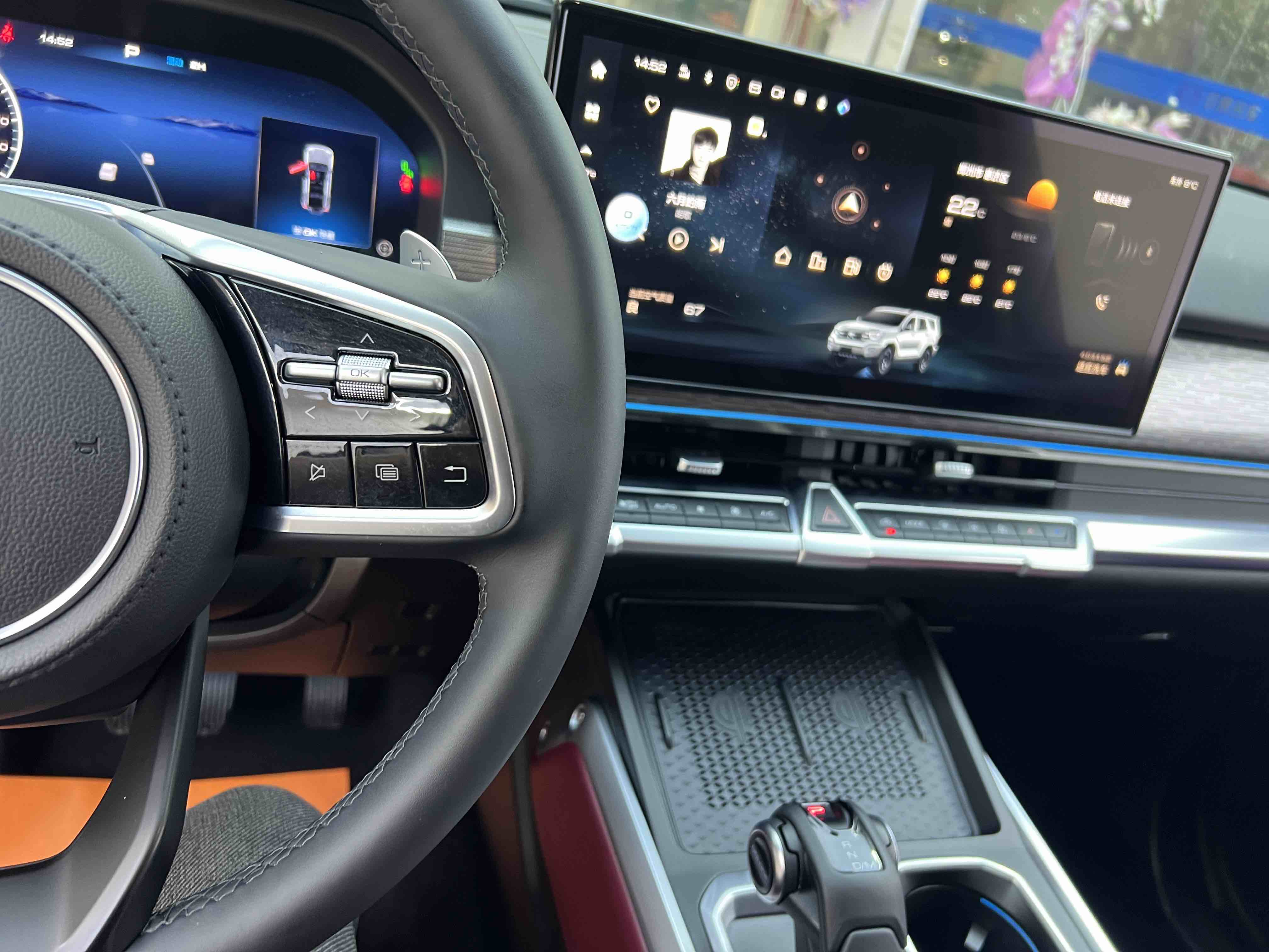 Tank 400 New Energy 2025 car image #17