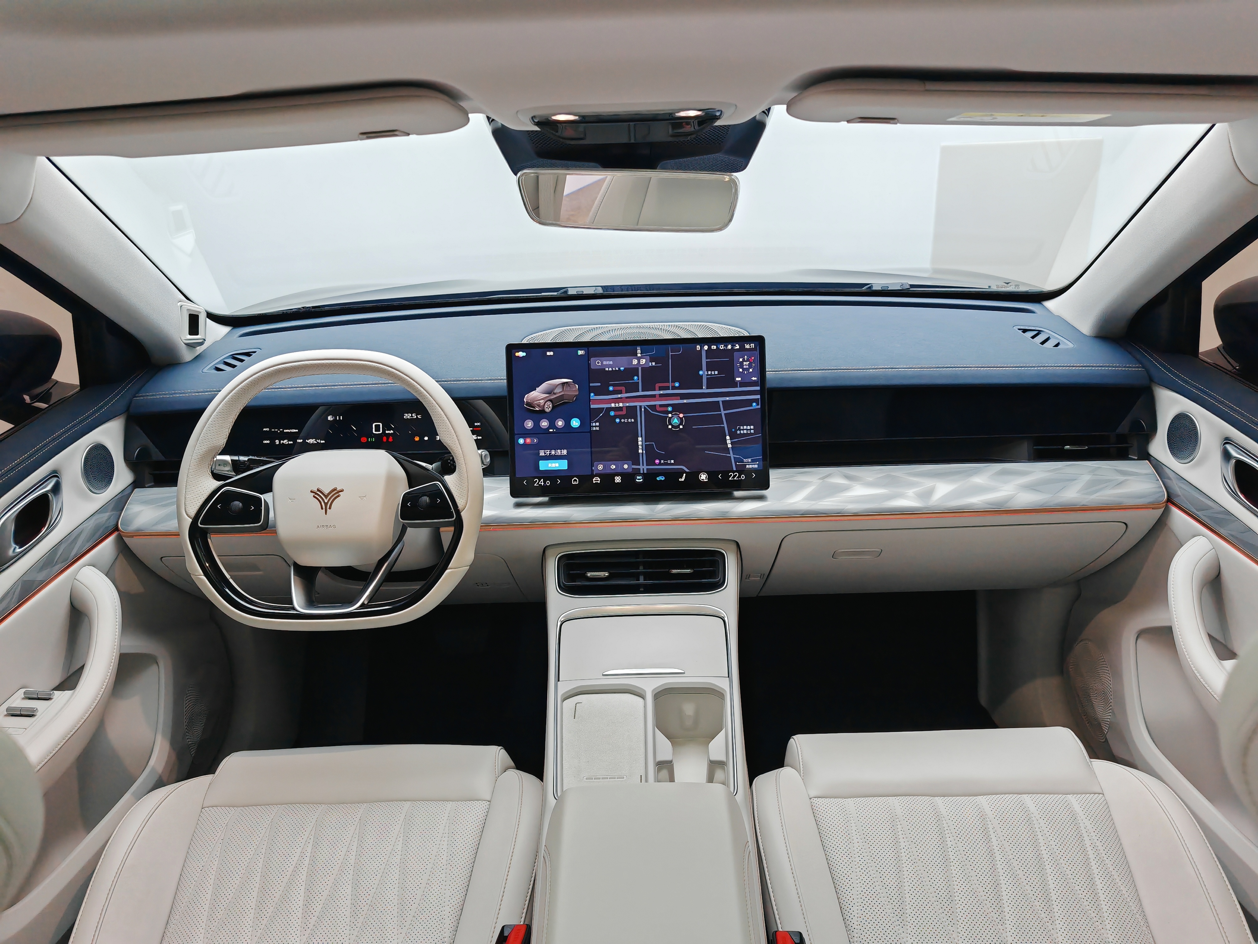 Neta L 2024 imagen de coche #17