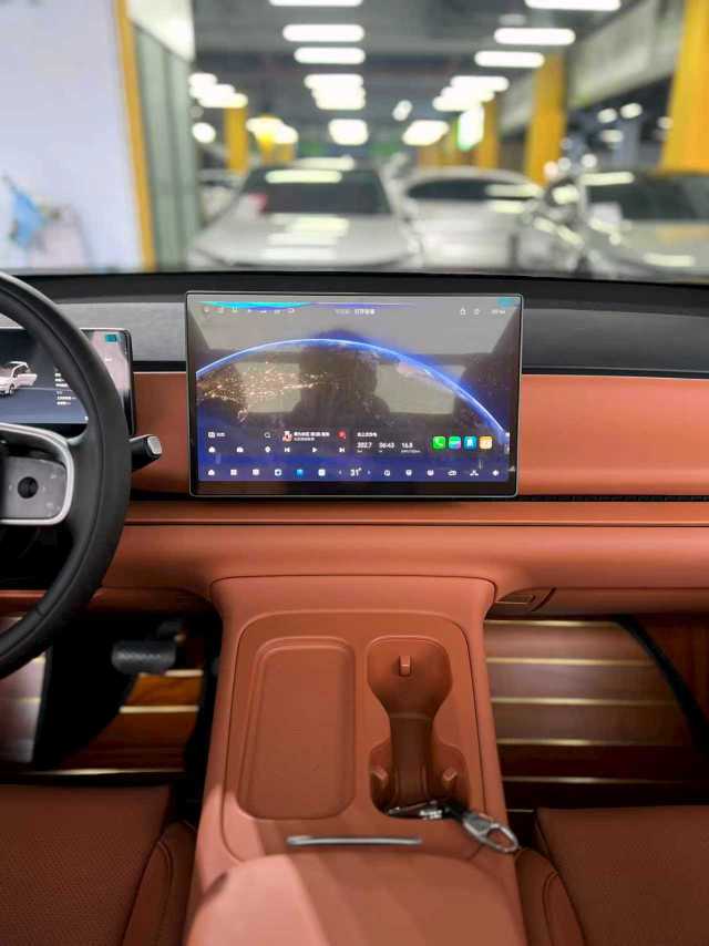 Leapmotor C16 2025 #17 Leapmotor C16 2025 car image #17