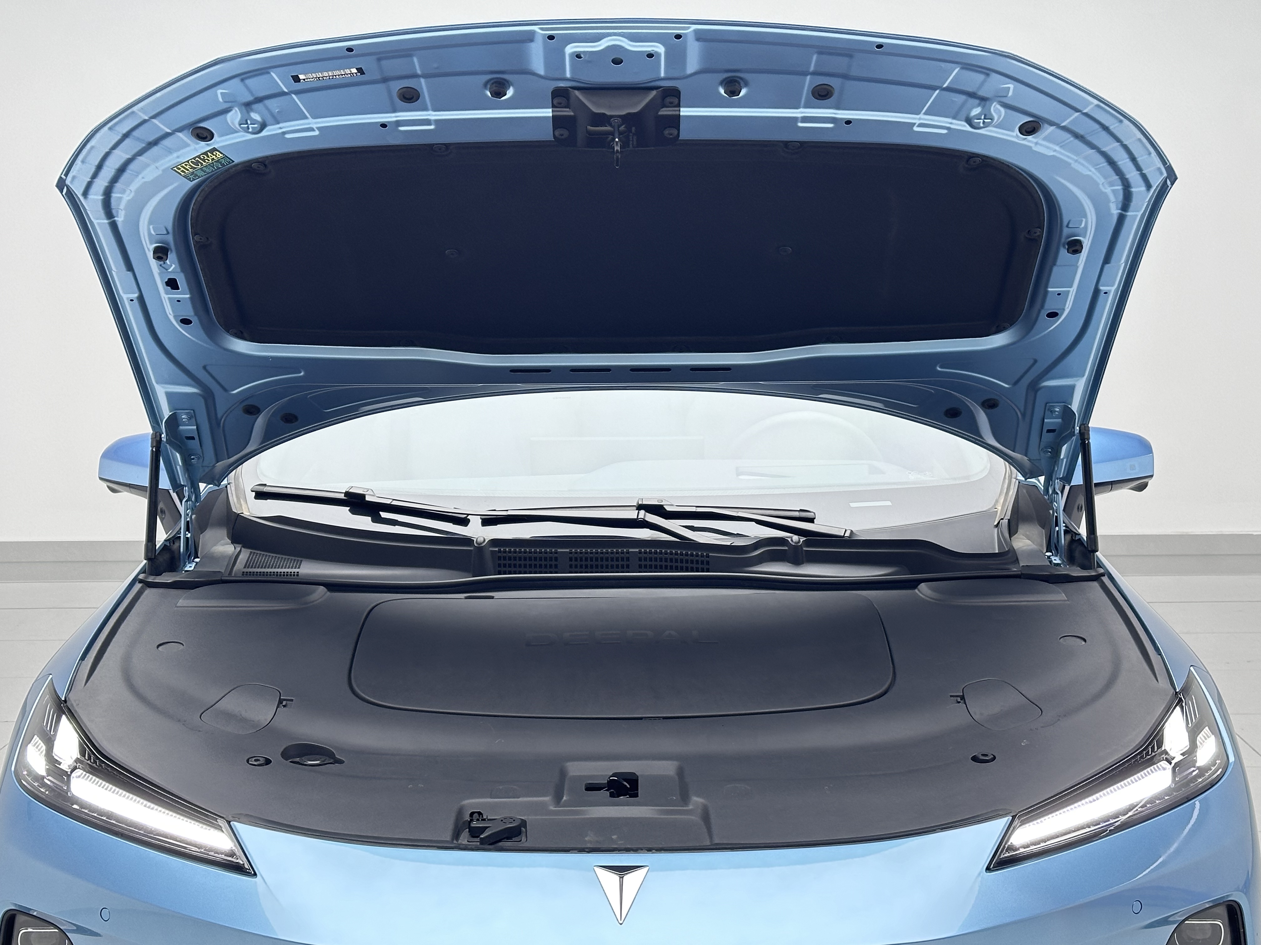 Deepal L07 2024 car image #17