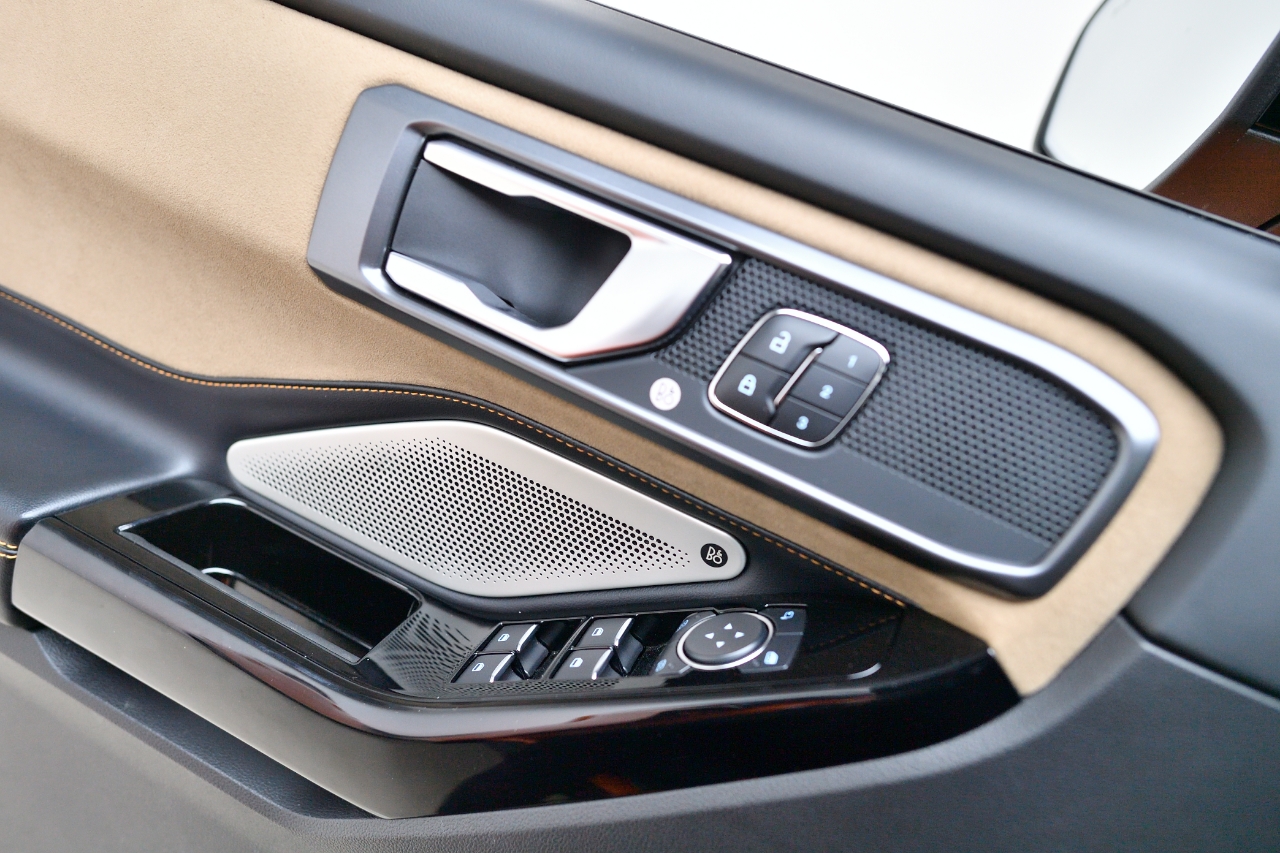 Ford Explorer 2024 #17 Ford Explorer 2024 car image #17