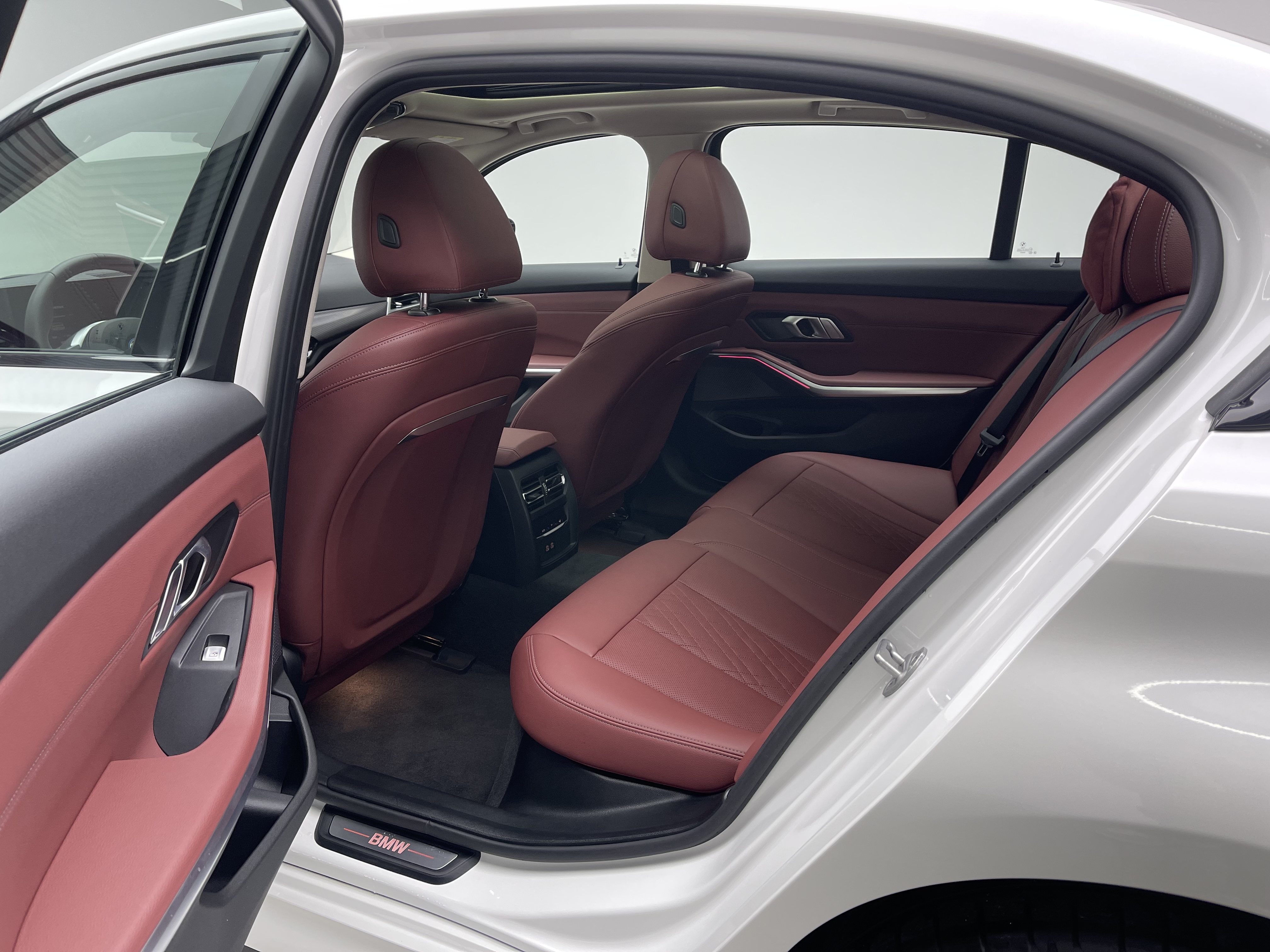 BMW i3 2024 immagine di auto #17