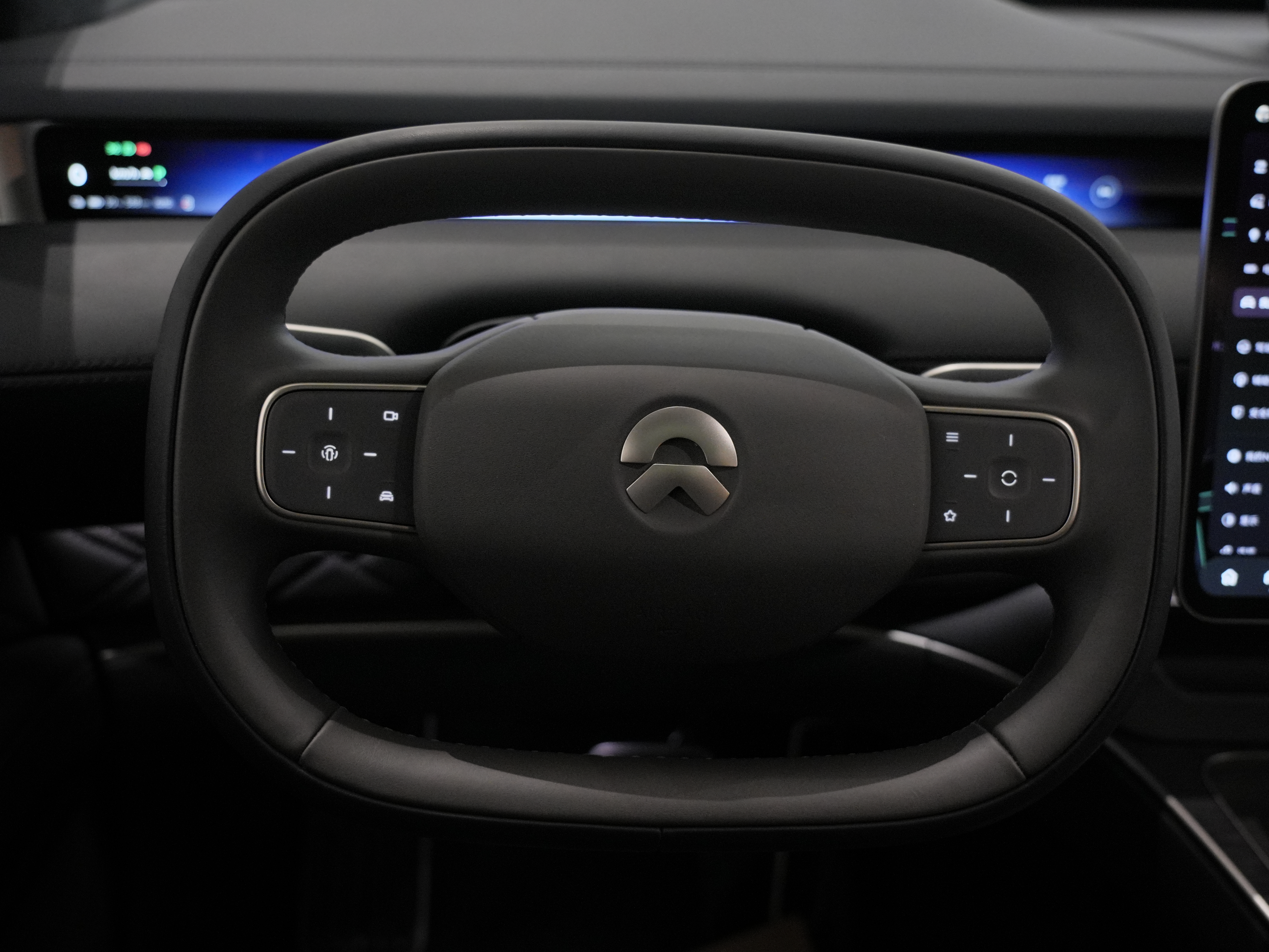 NIO ET9 2025 изображение автомобиля #17