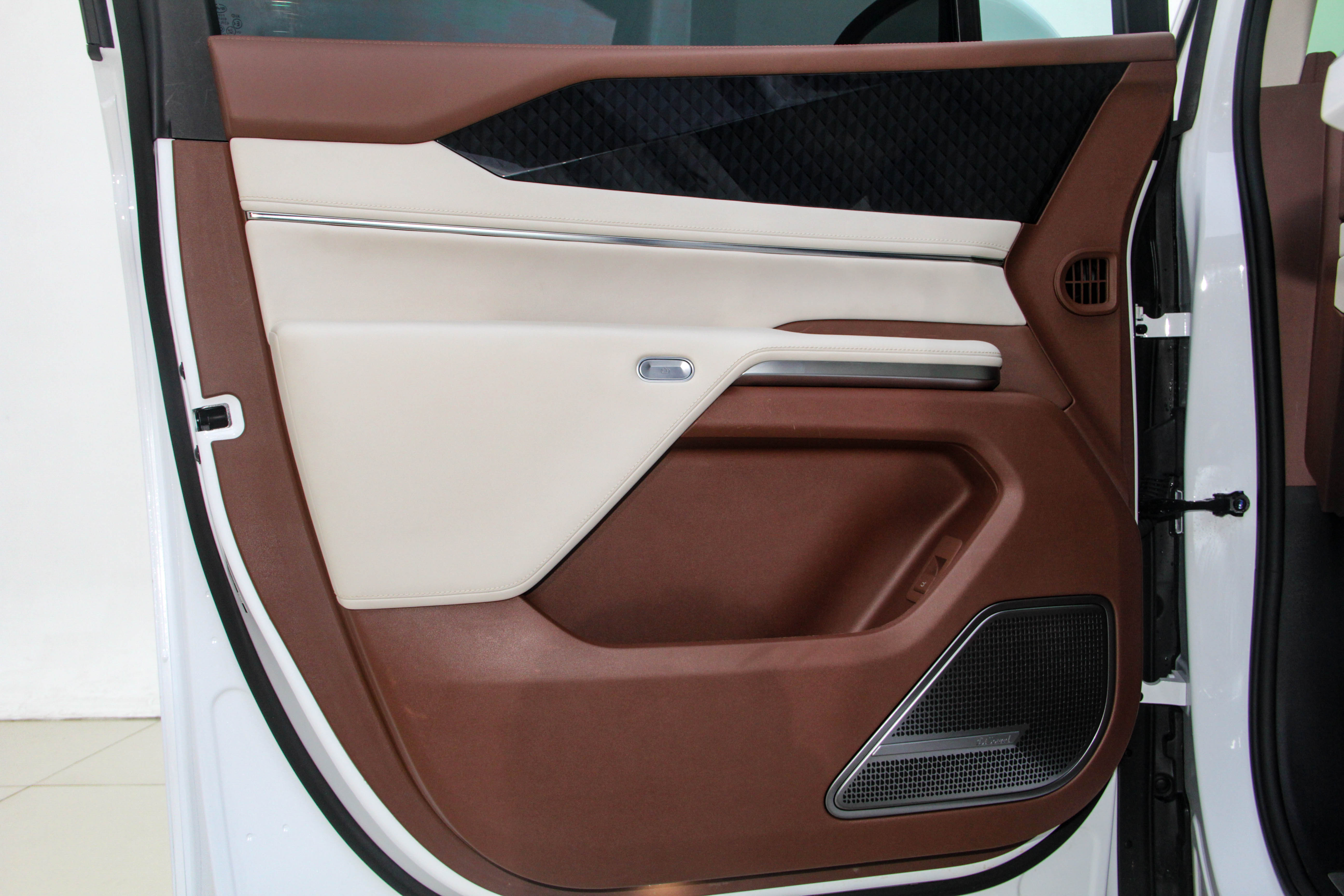 BYD Xia 2025 #17 BYD Xia 2025 immagine di auto #17