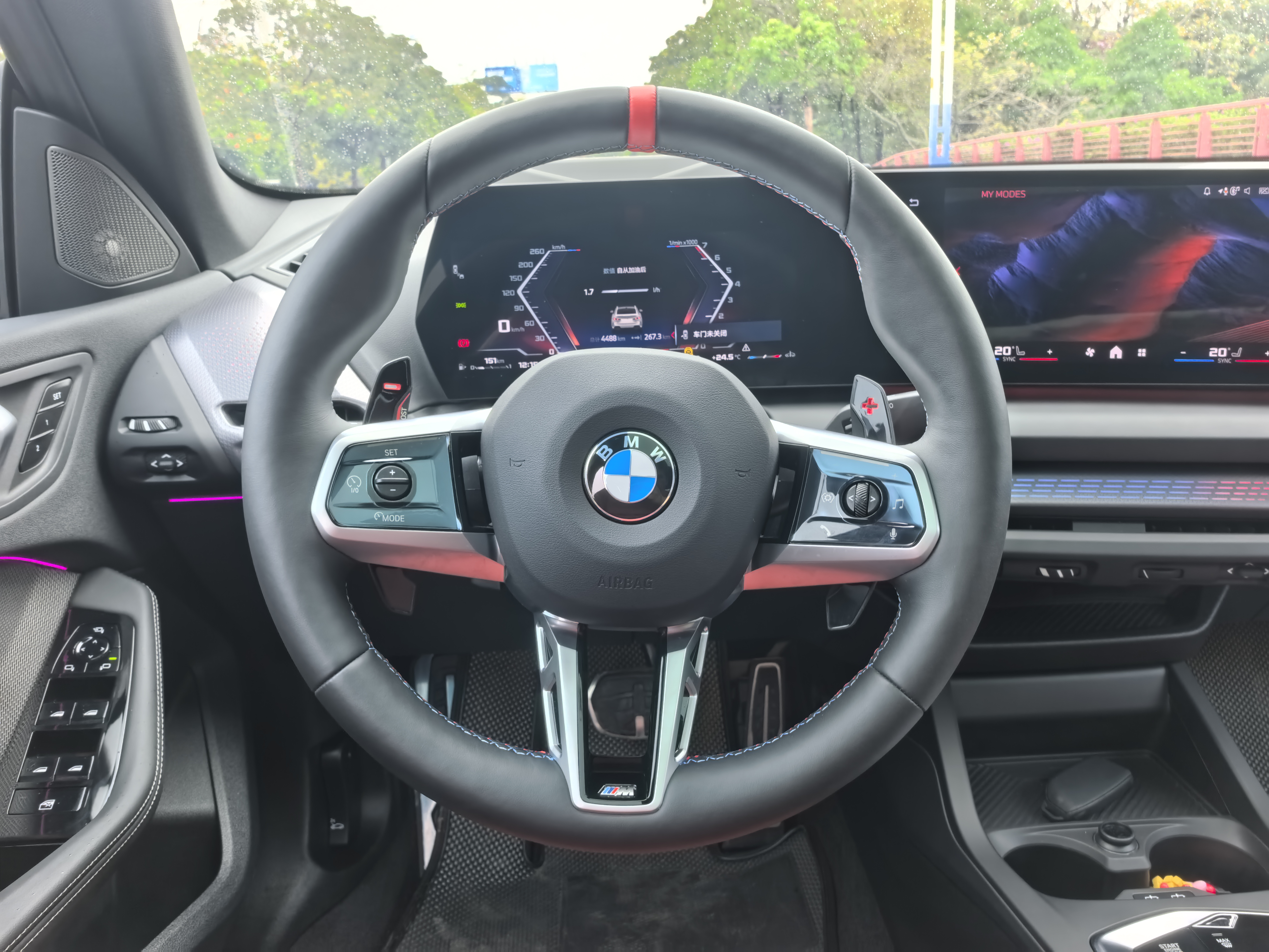 BMW M235L 2025 صورة سيارة #17