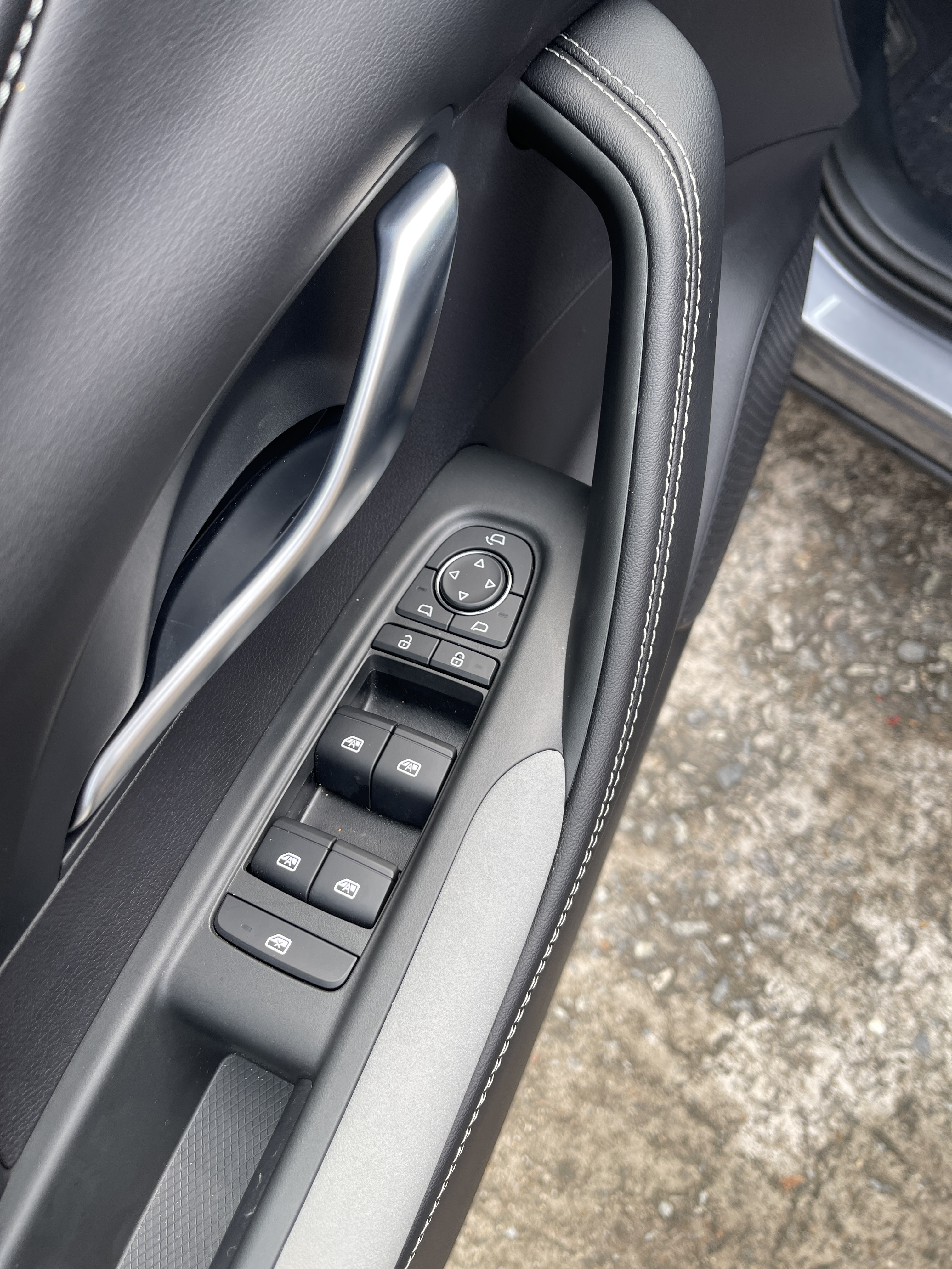 BYD Sea Lion 05 DM-i 2025 car image #17