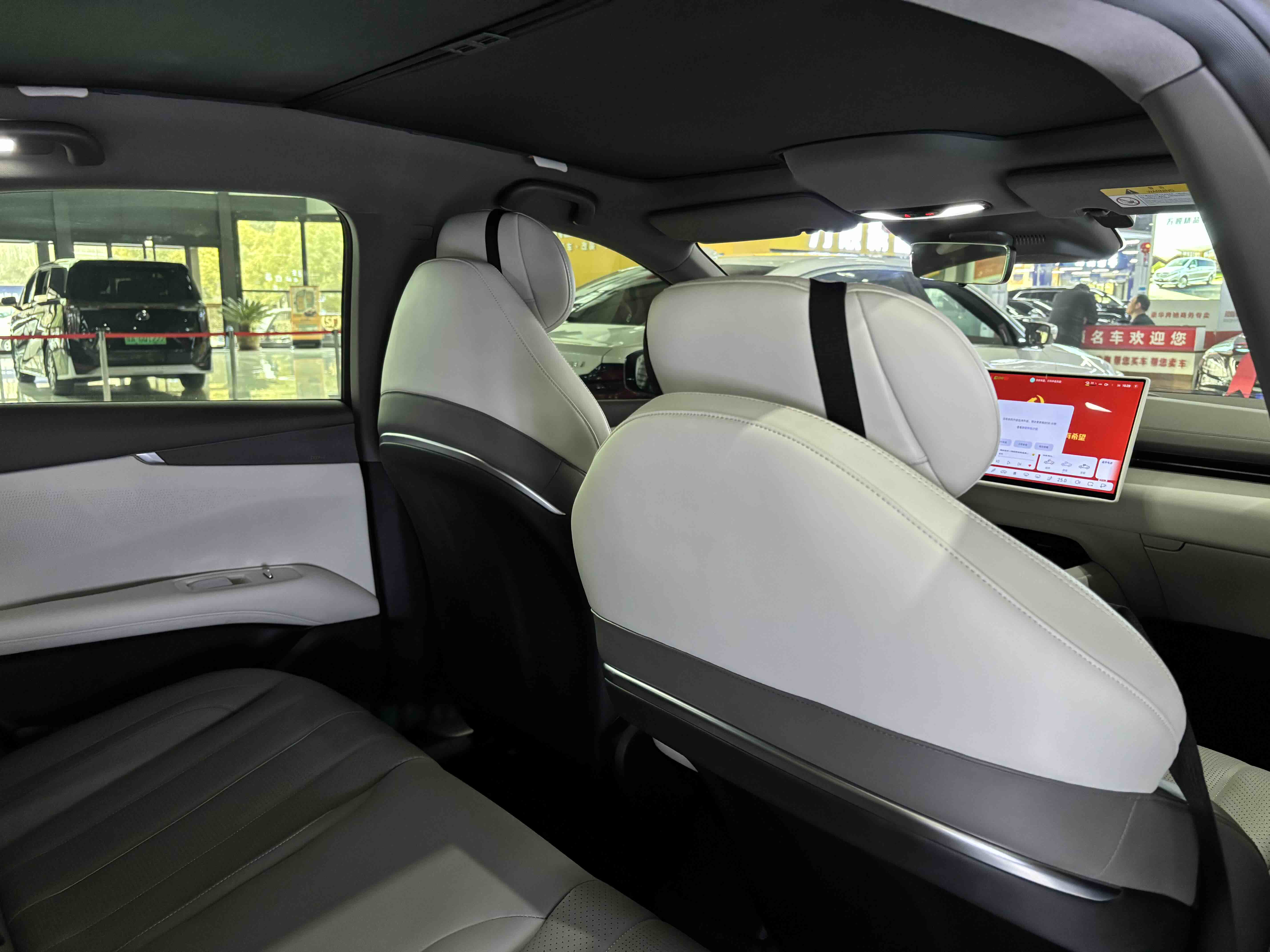 Deepal L07 2025 imagem de carro #17