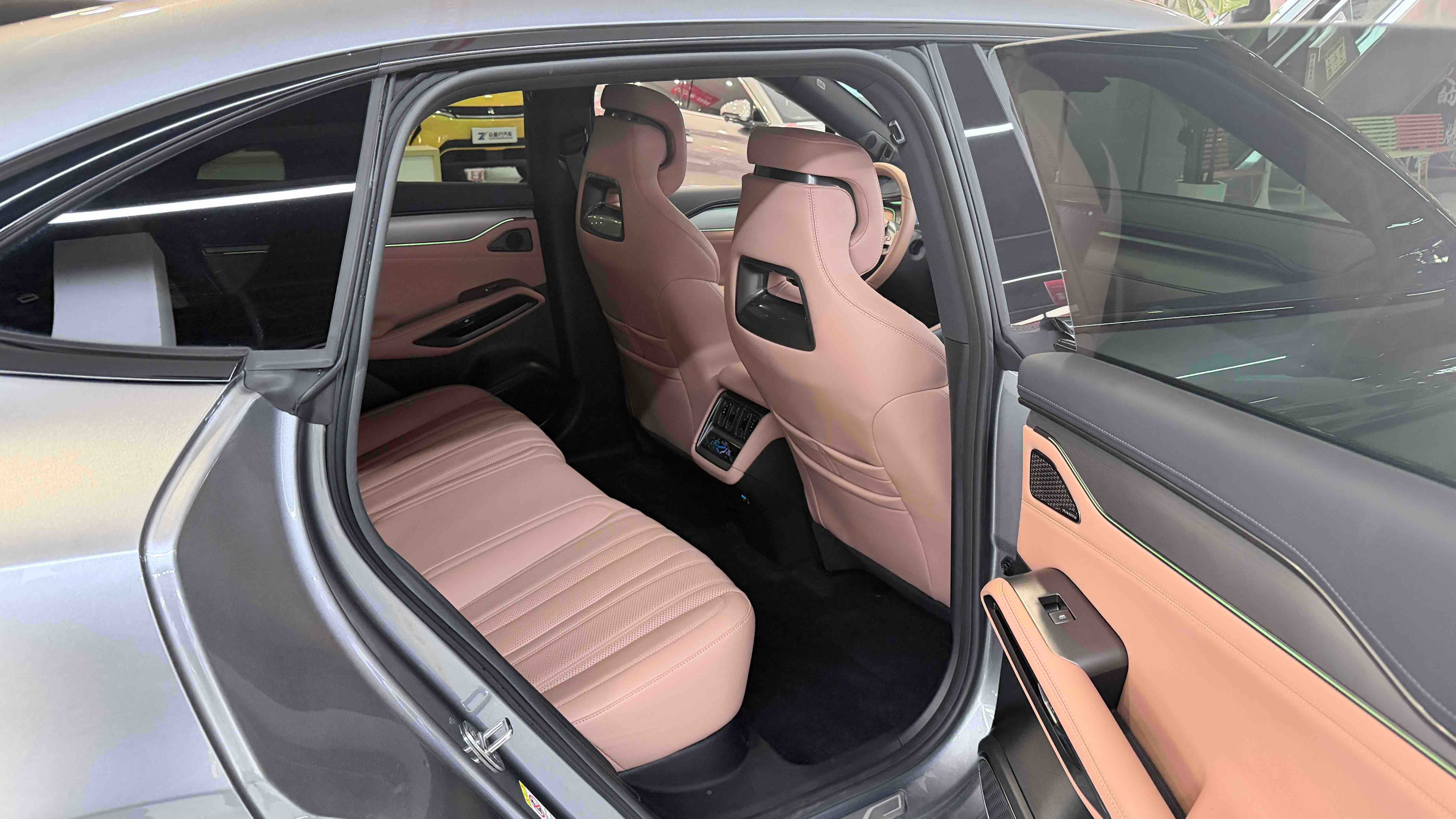 BYD SongL EV 2025 car image #17