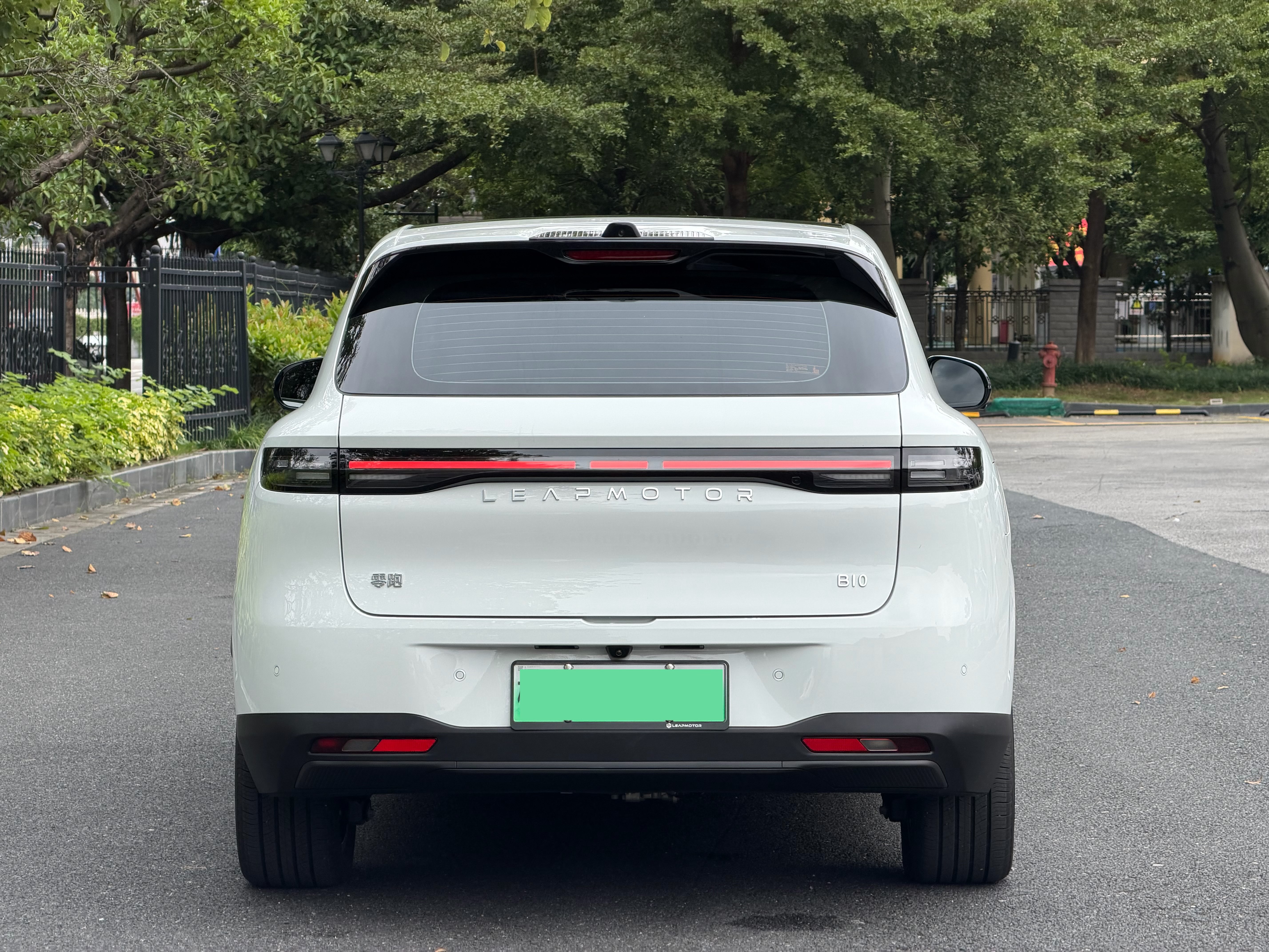 零跑汽车 零跑B10 2025 汽车图片 #17