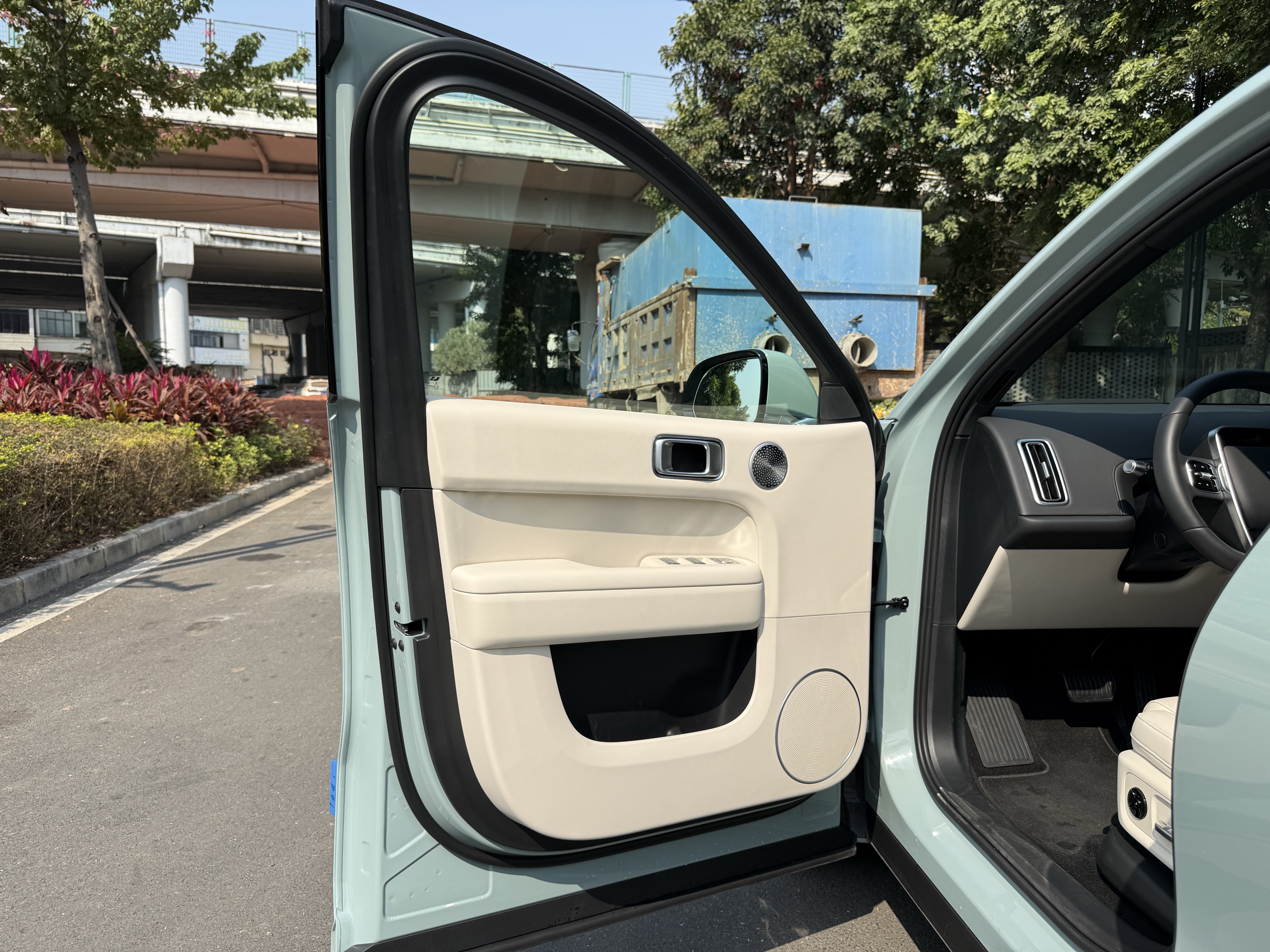 Li L6 2025 imagem de carro #17