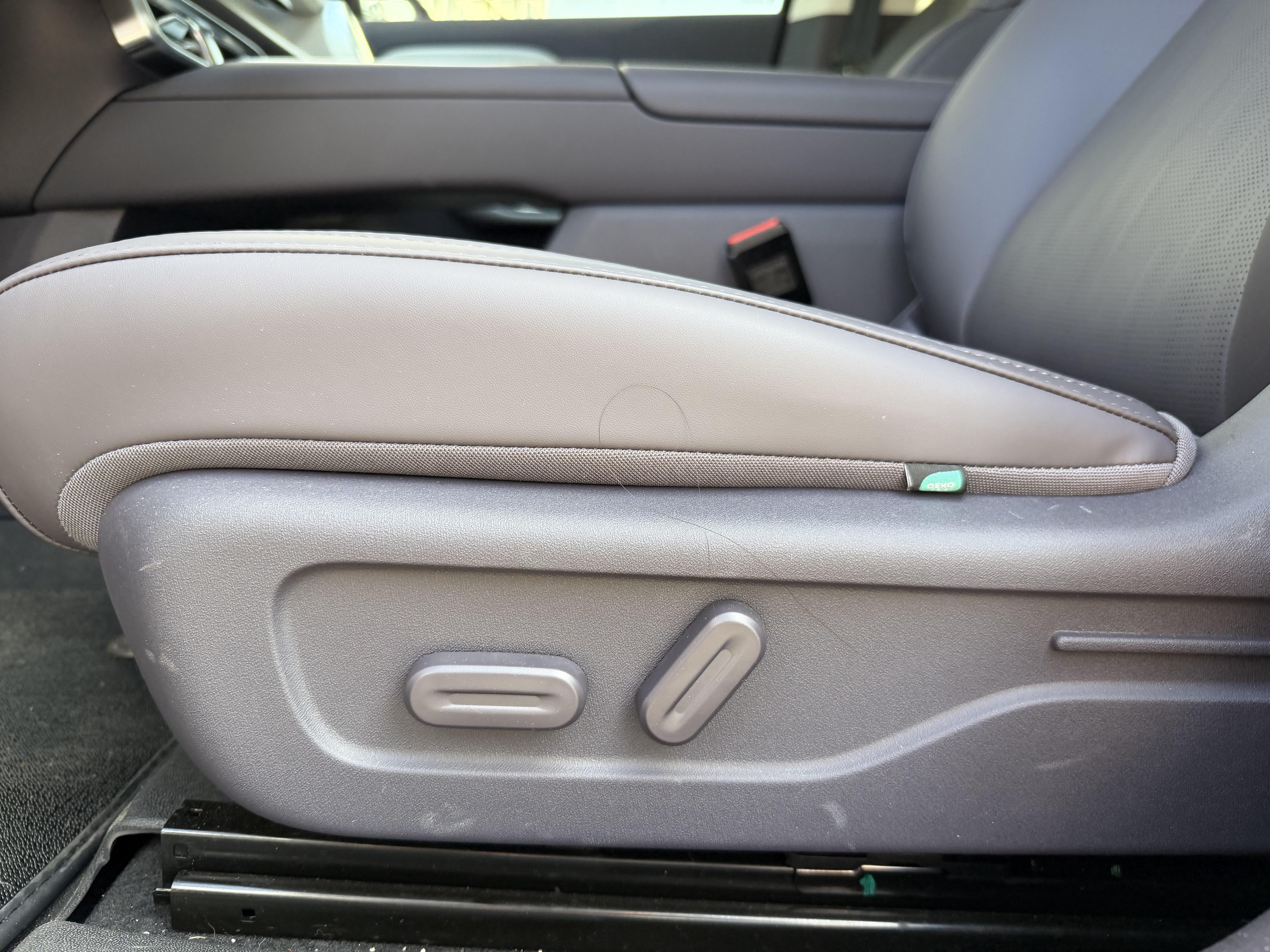 零跑汽车 零跑B01 2025 汽车图片 #17