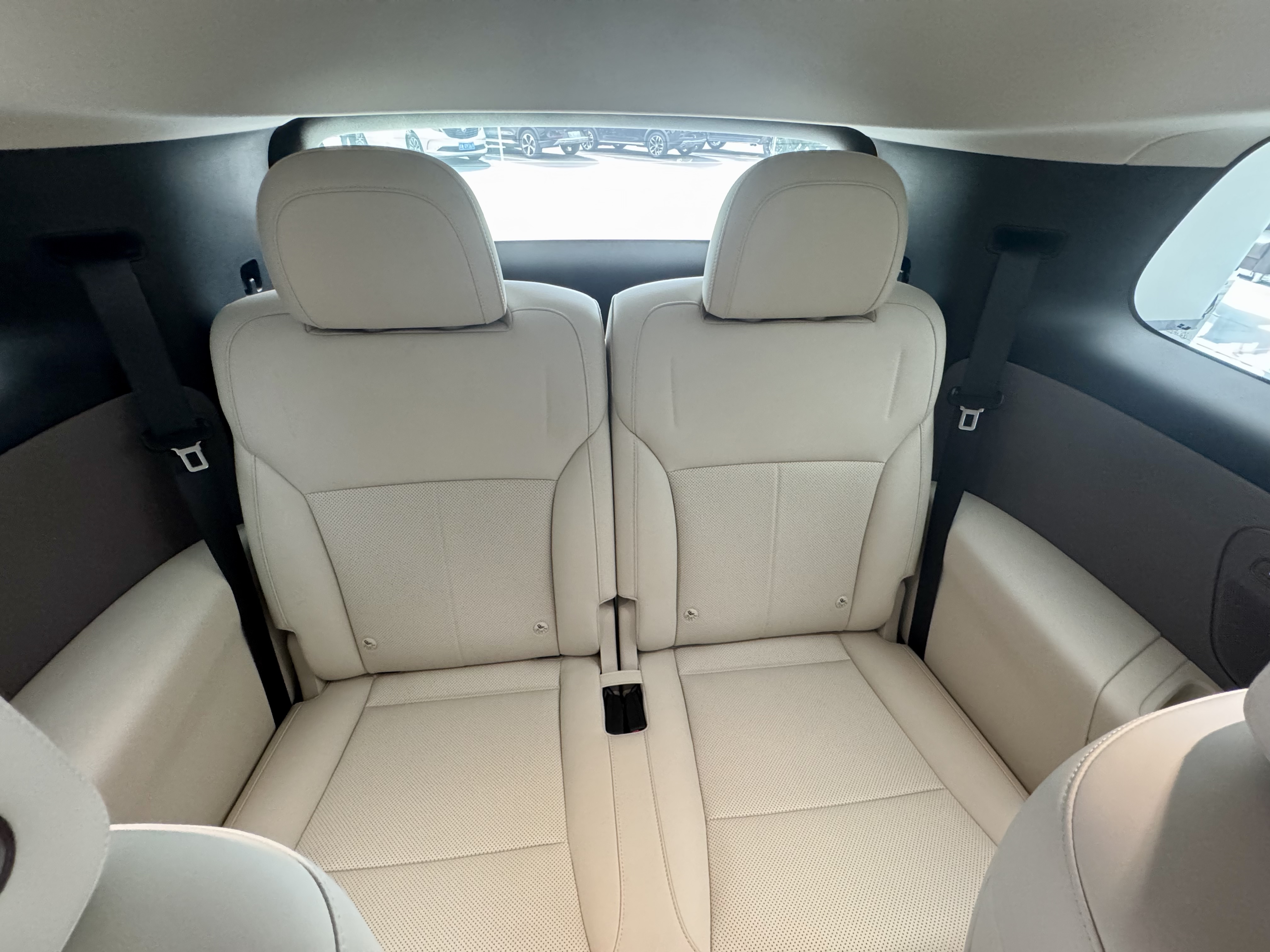 理想汽车 理想i6 2025 汽车图片 #17