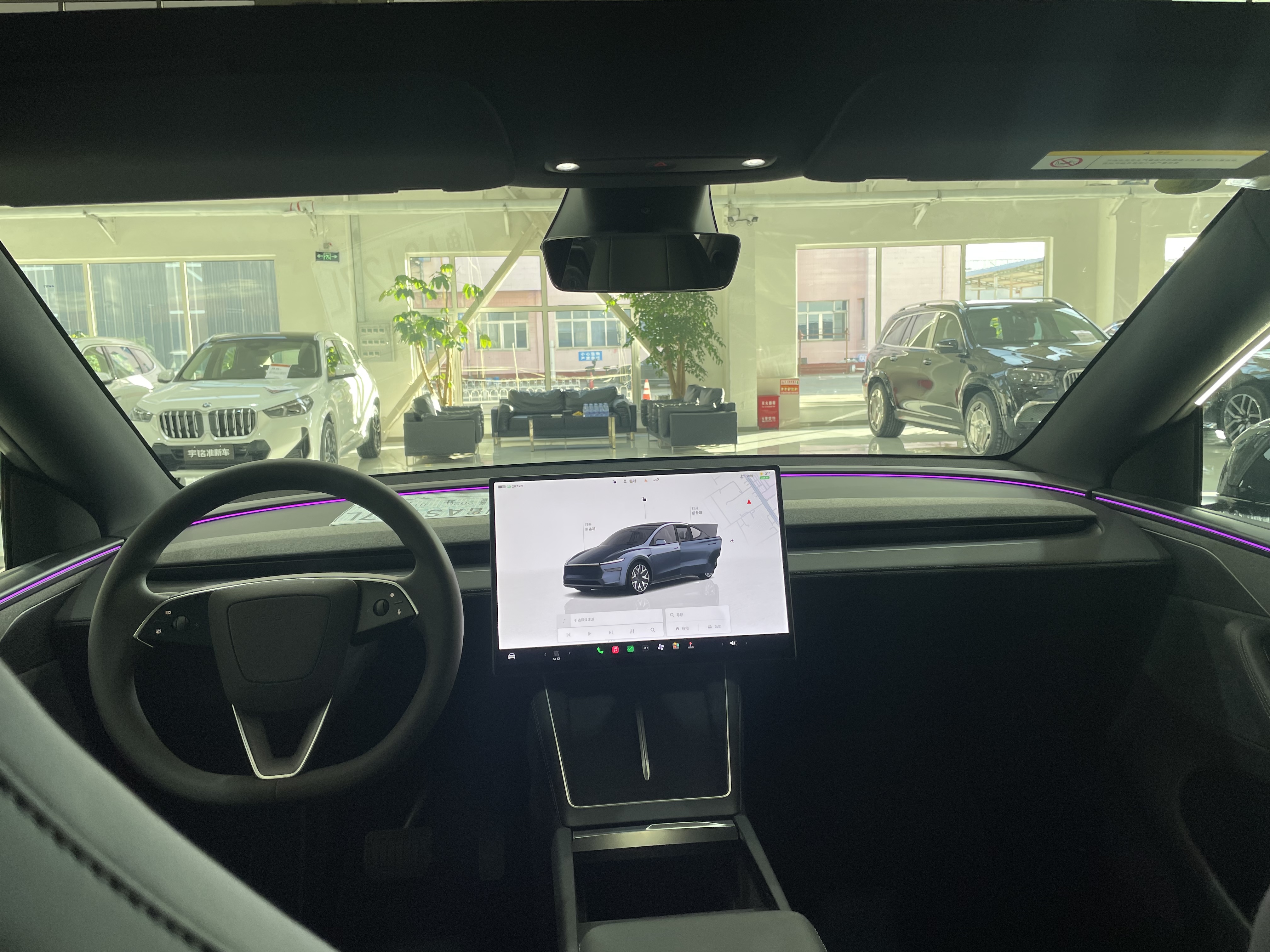特斯拉 Model Y L 2025 汽车图片 #17