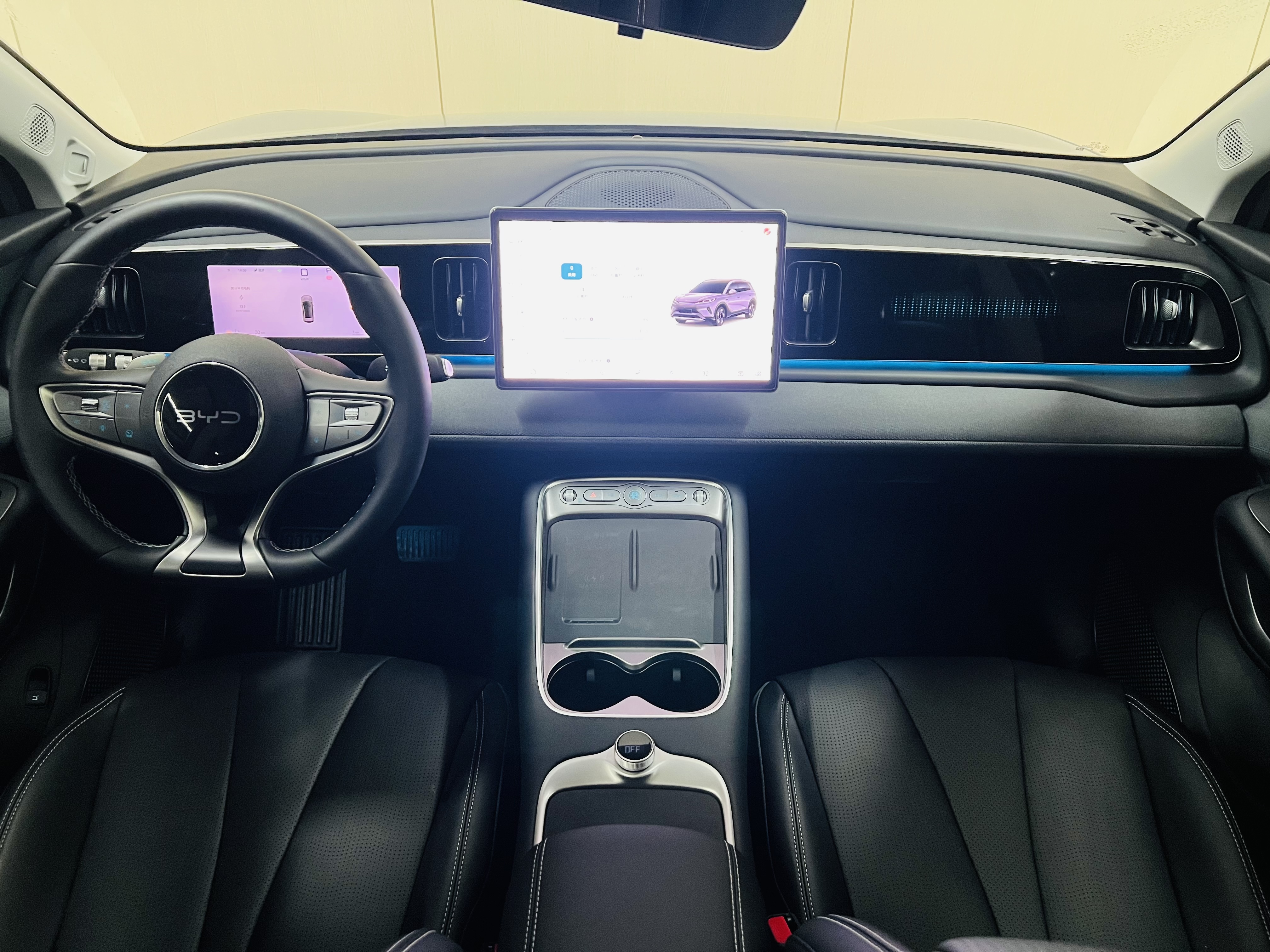 BYD Sea Lion 05 EV 2025 car image #17