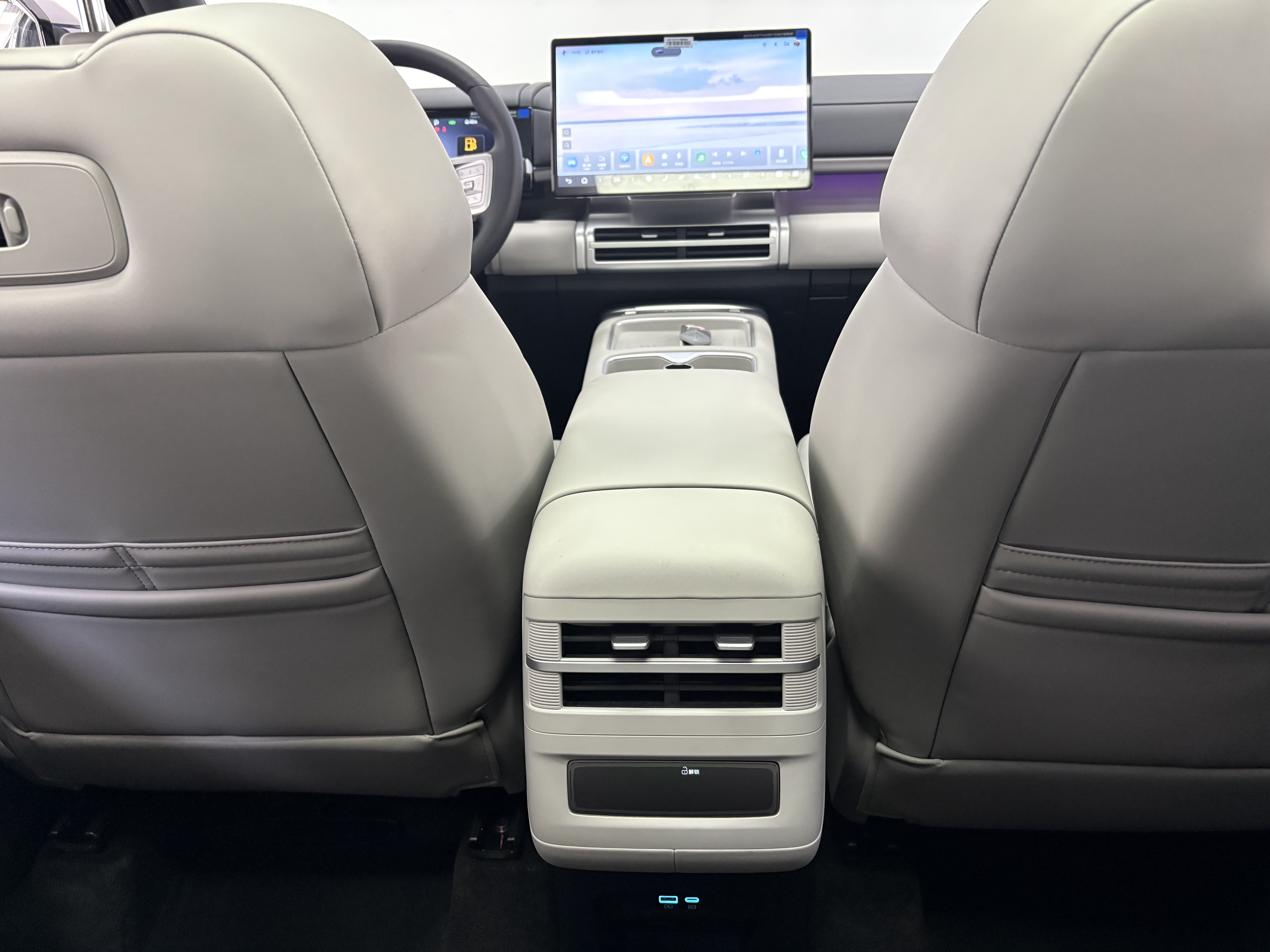 FangChengBao Tiger 7 2025 car image #17