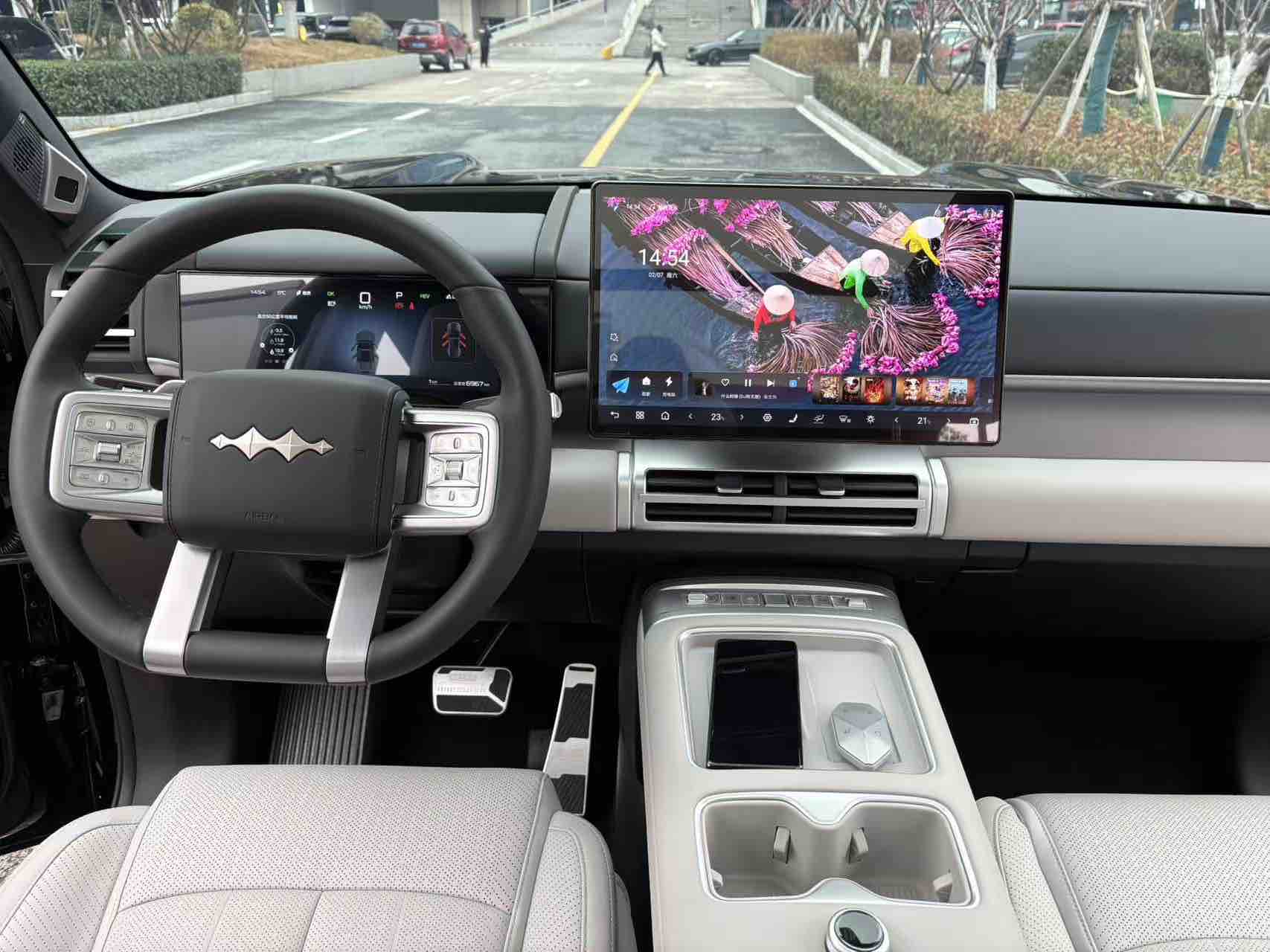 FangChengBao Tiger 7 2025 #17 FangChengBao Tiger 7 2025 car image #17