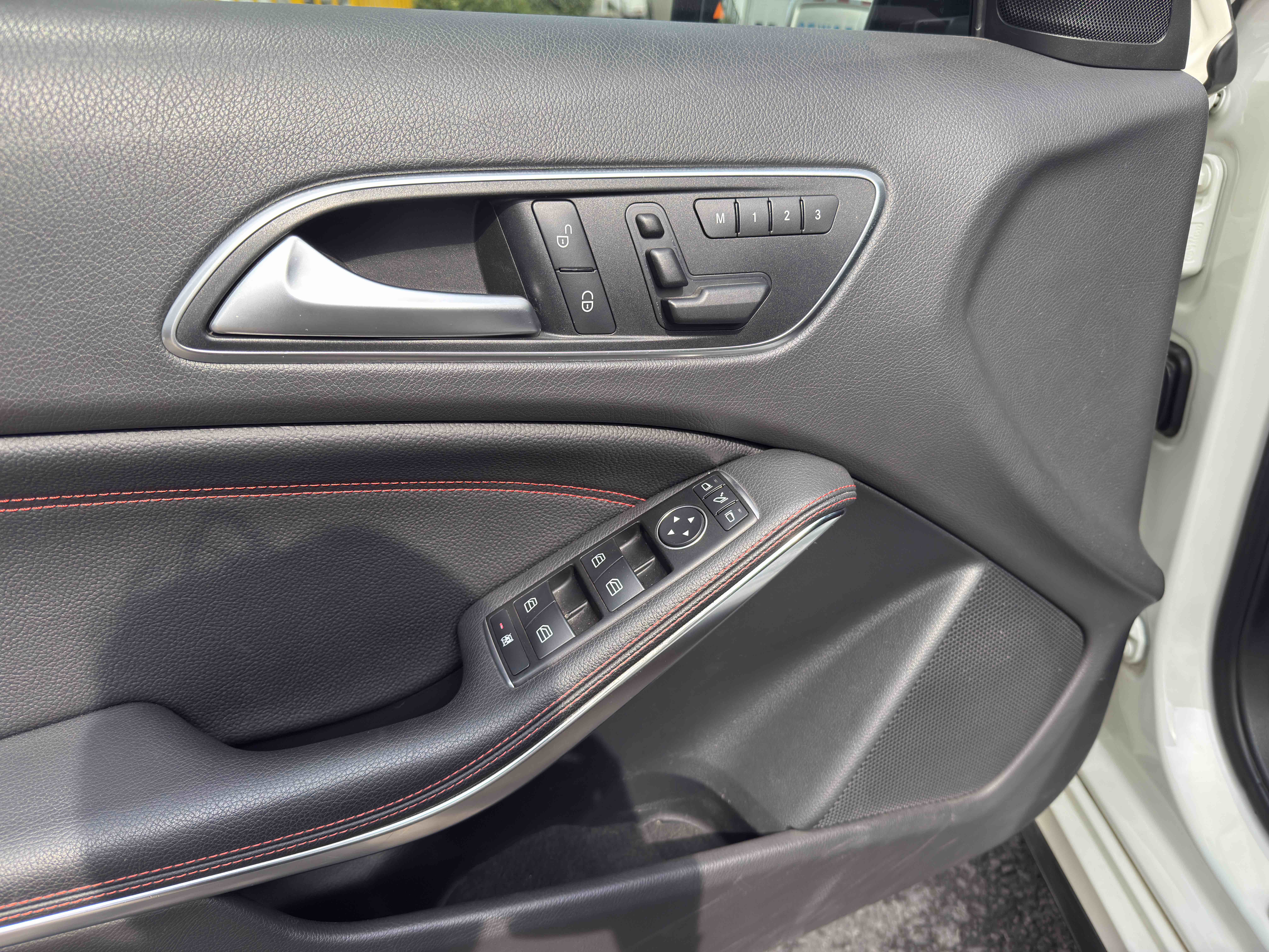 Mercedes-Benz A AMG (Imported) 2014 immagine di auto #17